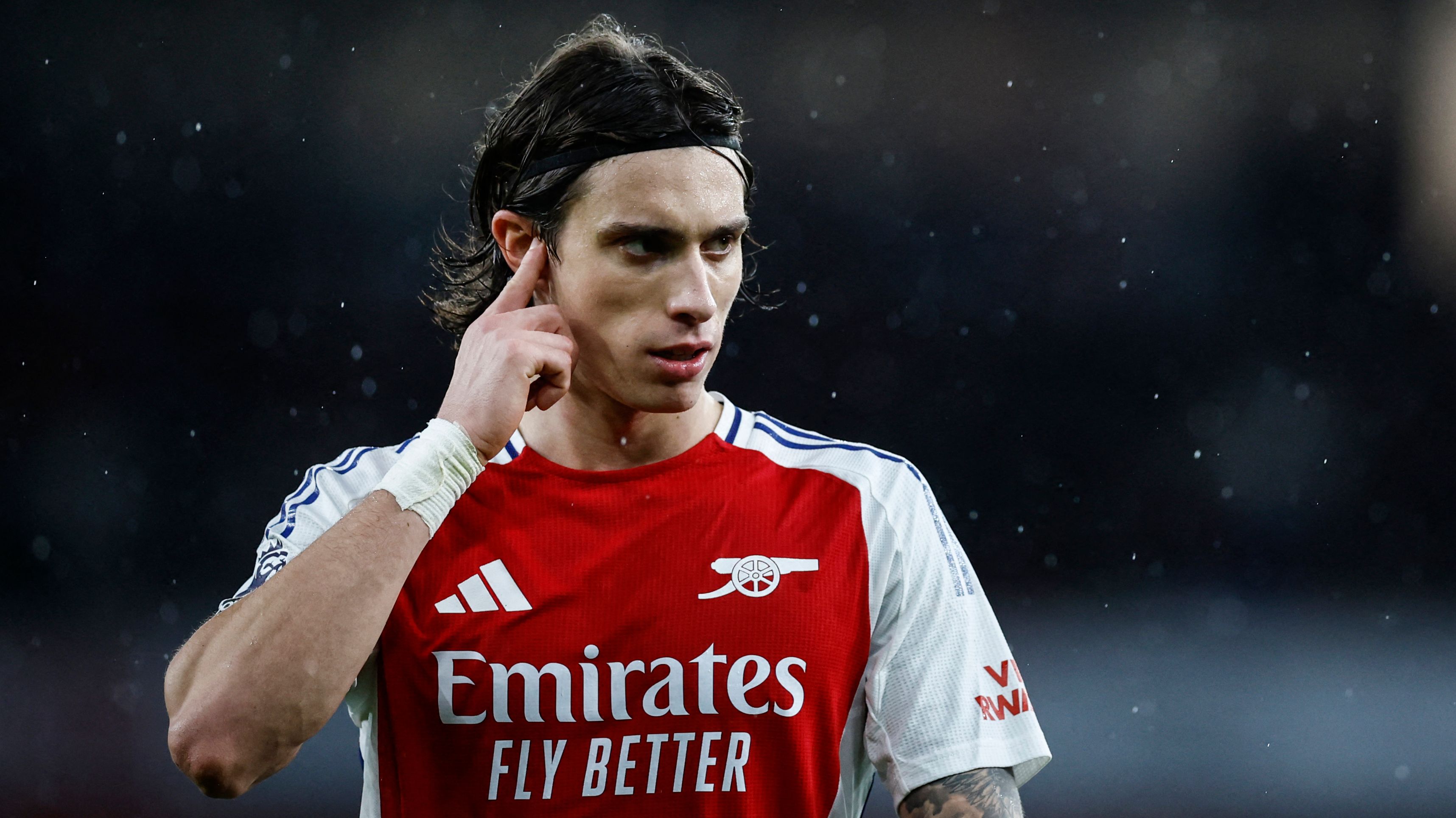 FBL-ENG-PR-ARSENAL-NOTTINGHAM FOREST