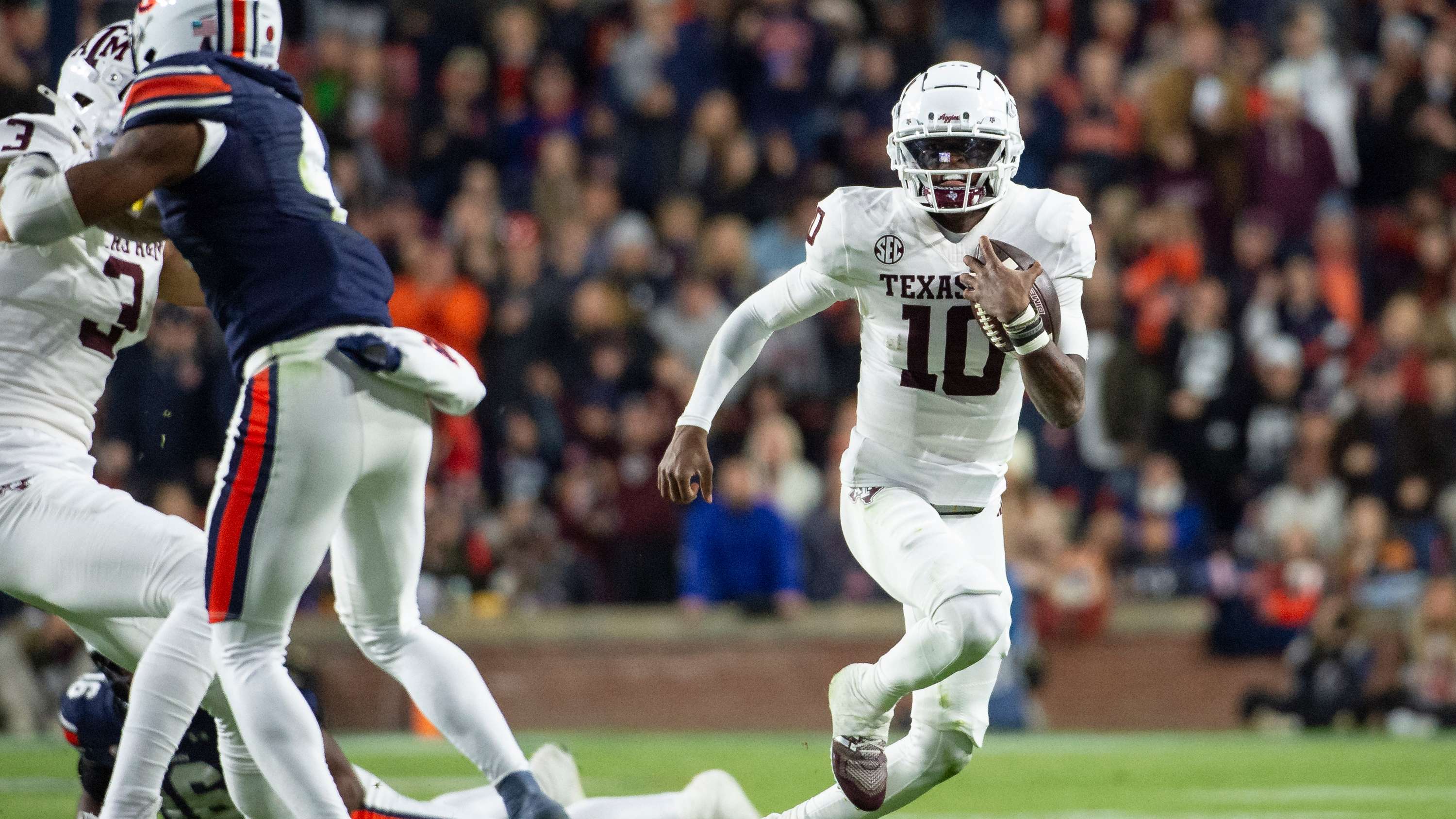 Texas A&M v Auburn