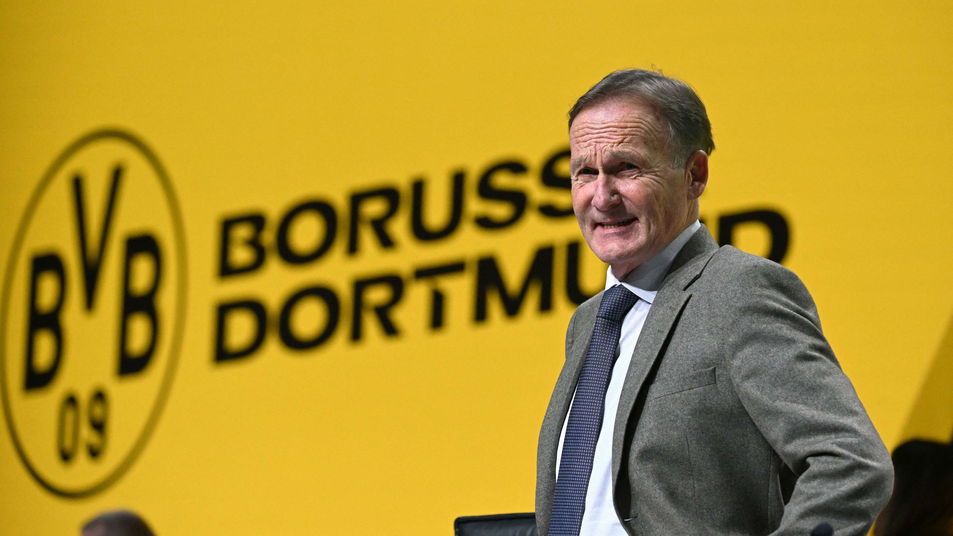 FBL-GER-BUNDESLIGA-DORTMUND-AGM