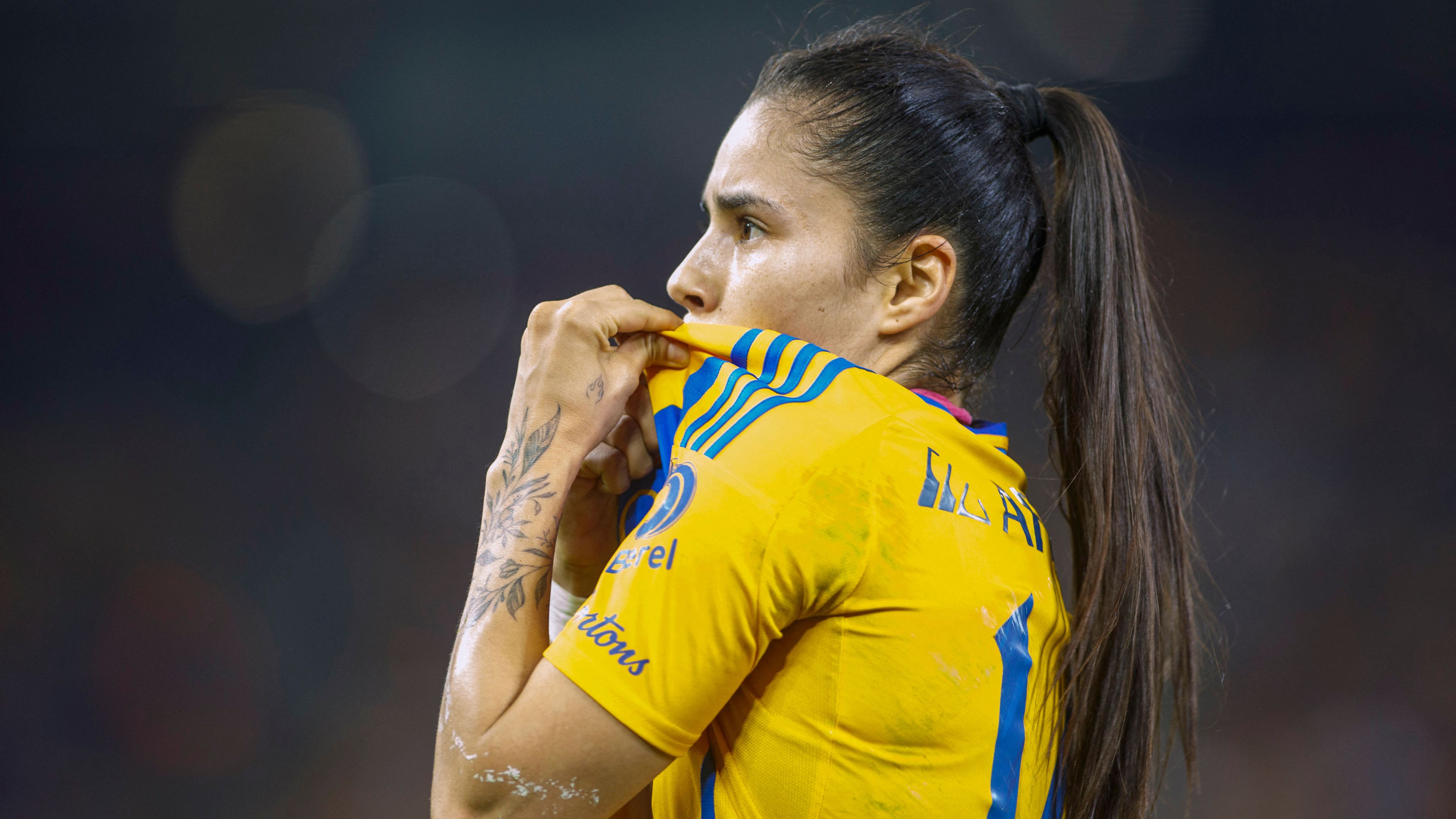 FBL-MEX-WOMEN-TIGRES-RAYADAS