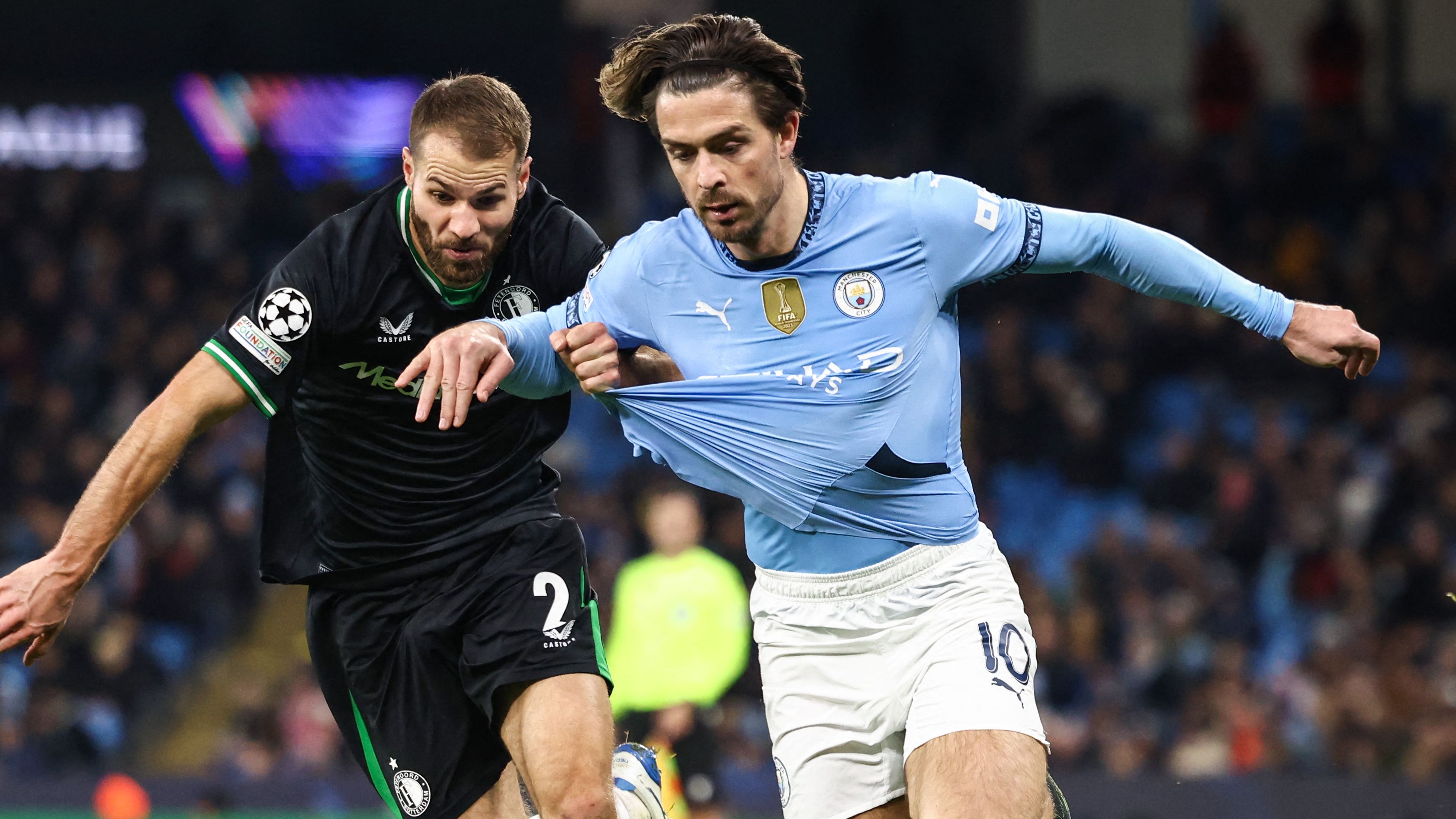 TOPSHOT-FBL-EUR-C1-MAN CITY-FEYENOORD