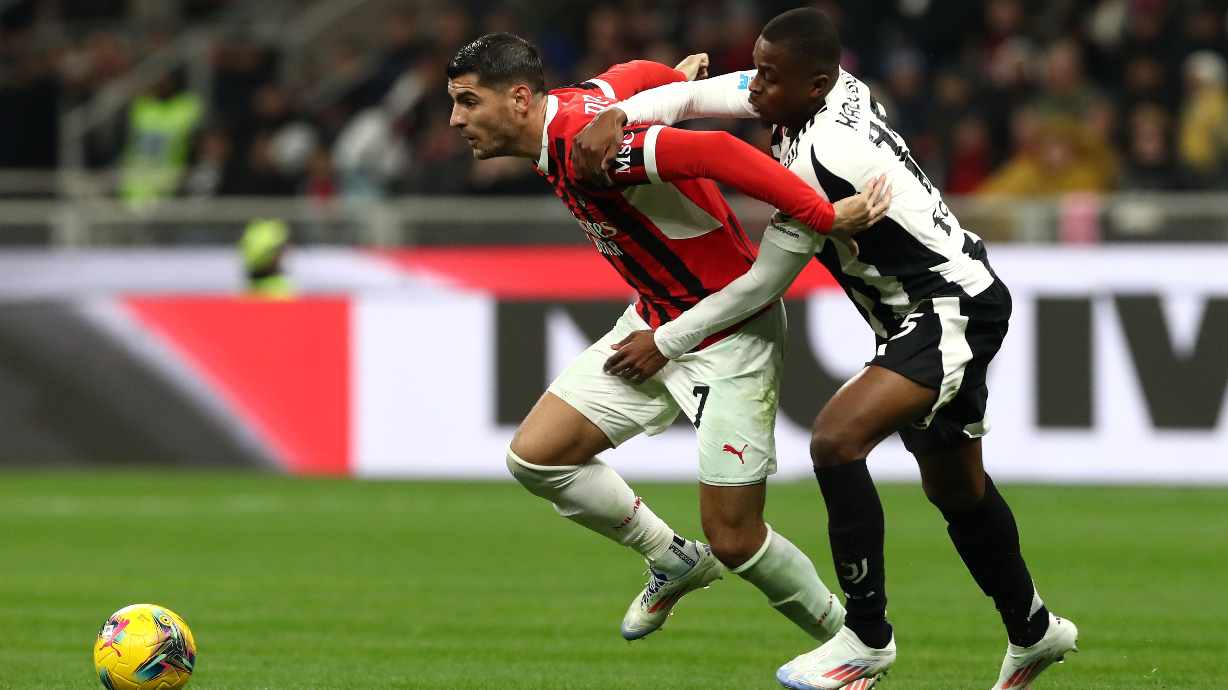 AC Milan v Juventus - Serie A