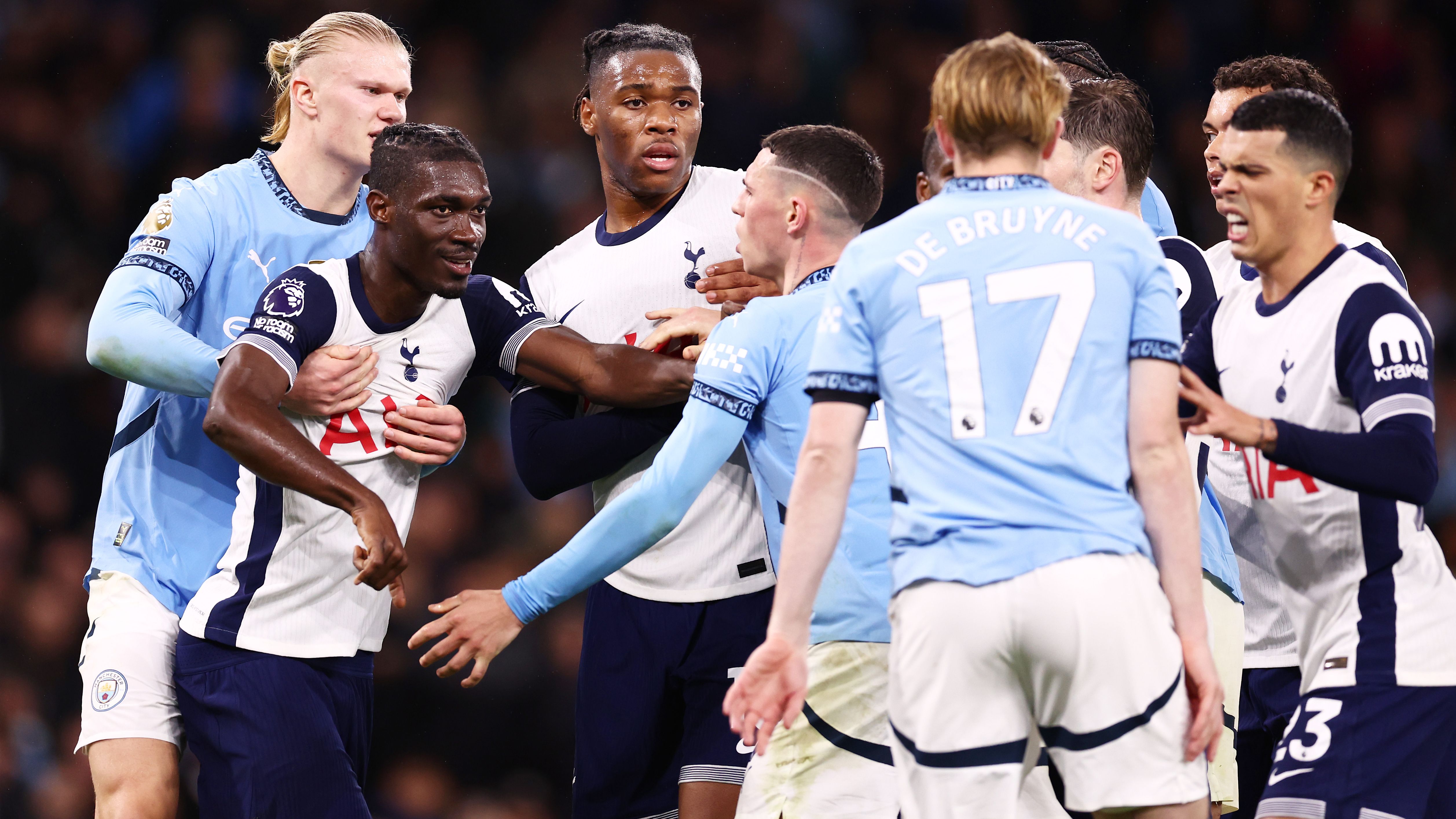 Manchester City FC v Tottenham Hotspur FC - Premier League