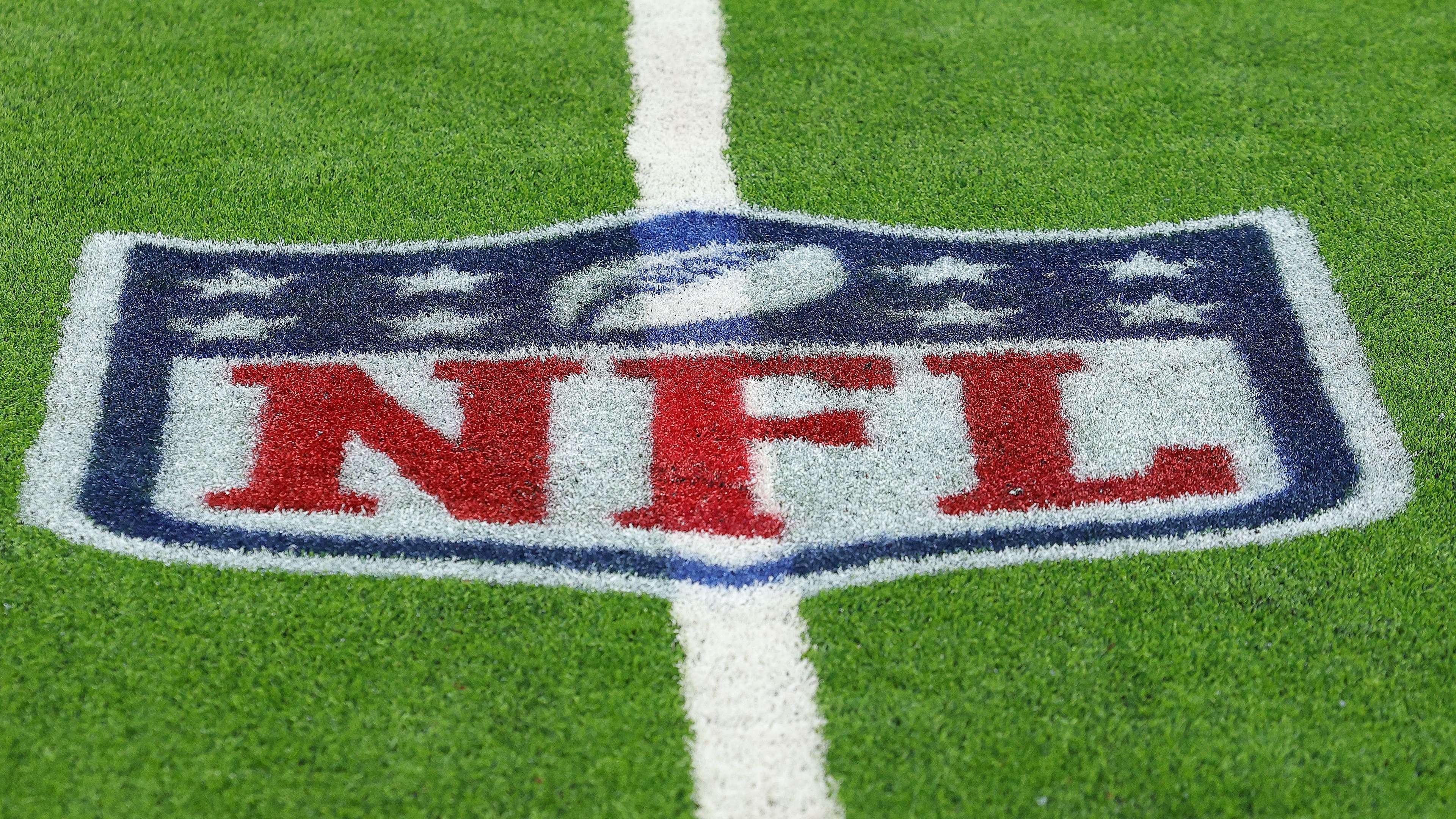 Tennessee Titans v Houston Texans