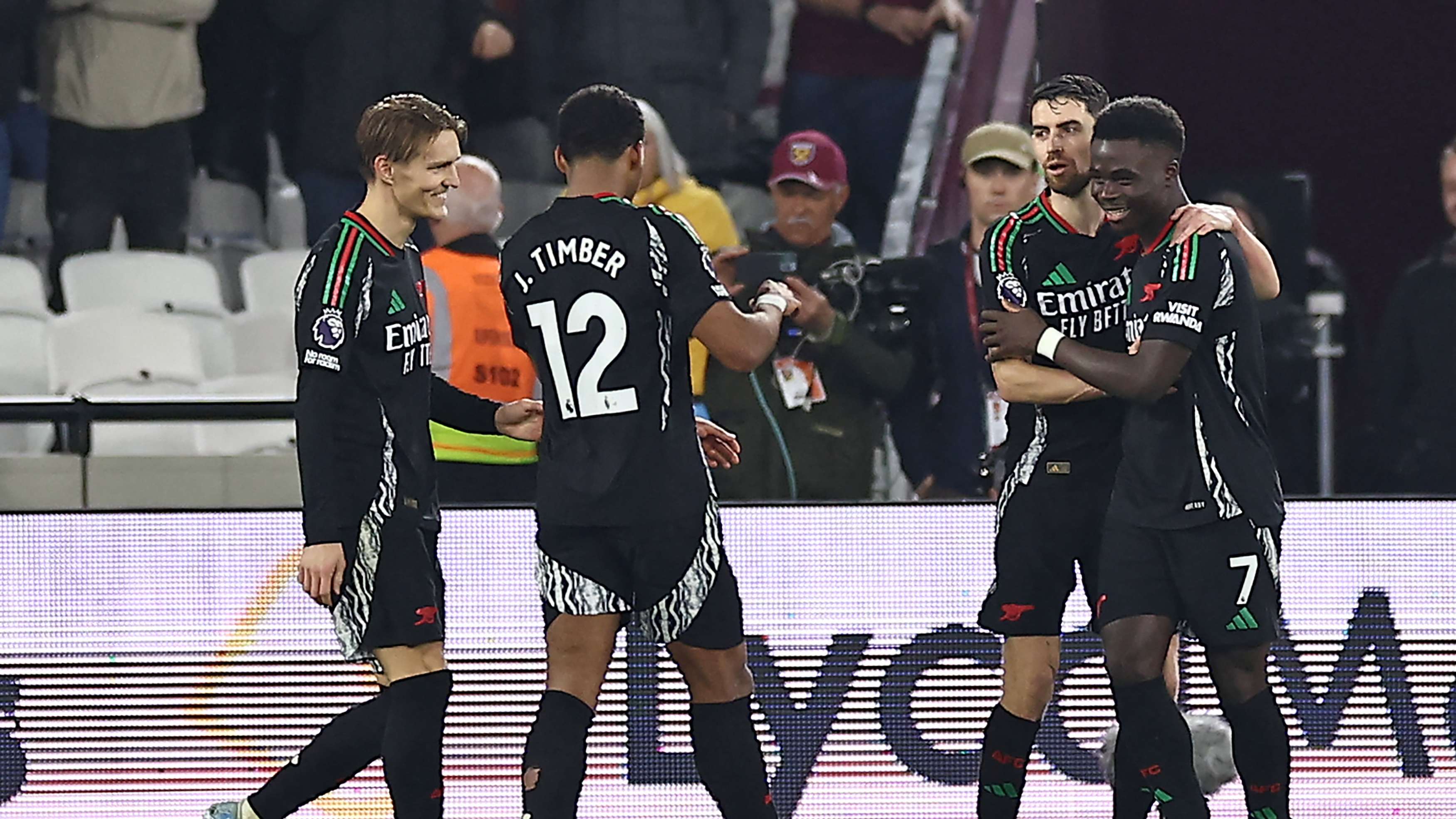 FBL-ENG-PR-WEST HAM-ARSENAL