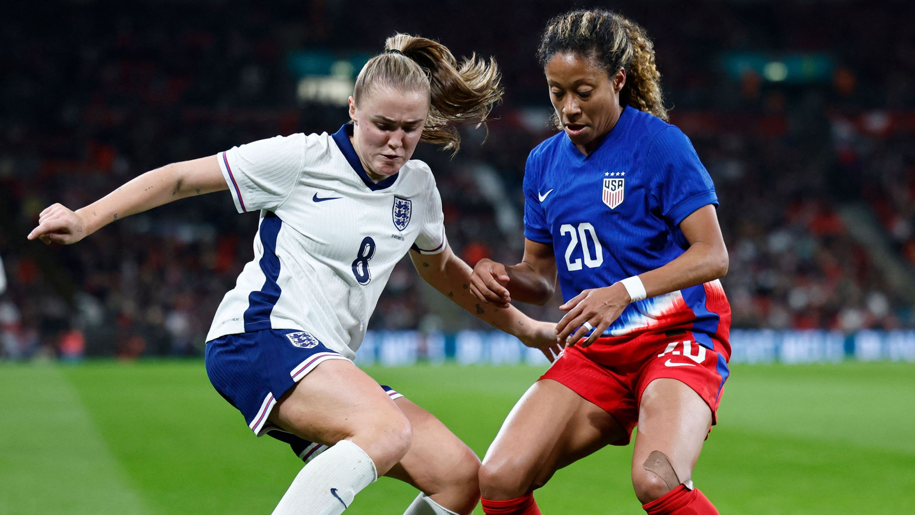 FBL-ENG-USA-WOMEN-FRIENDLY