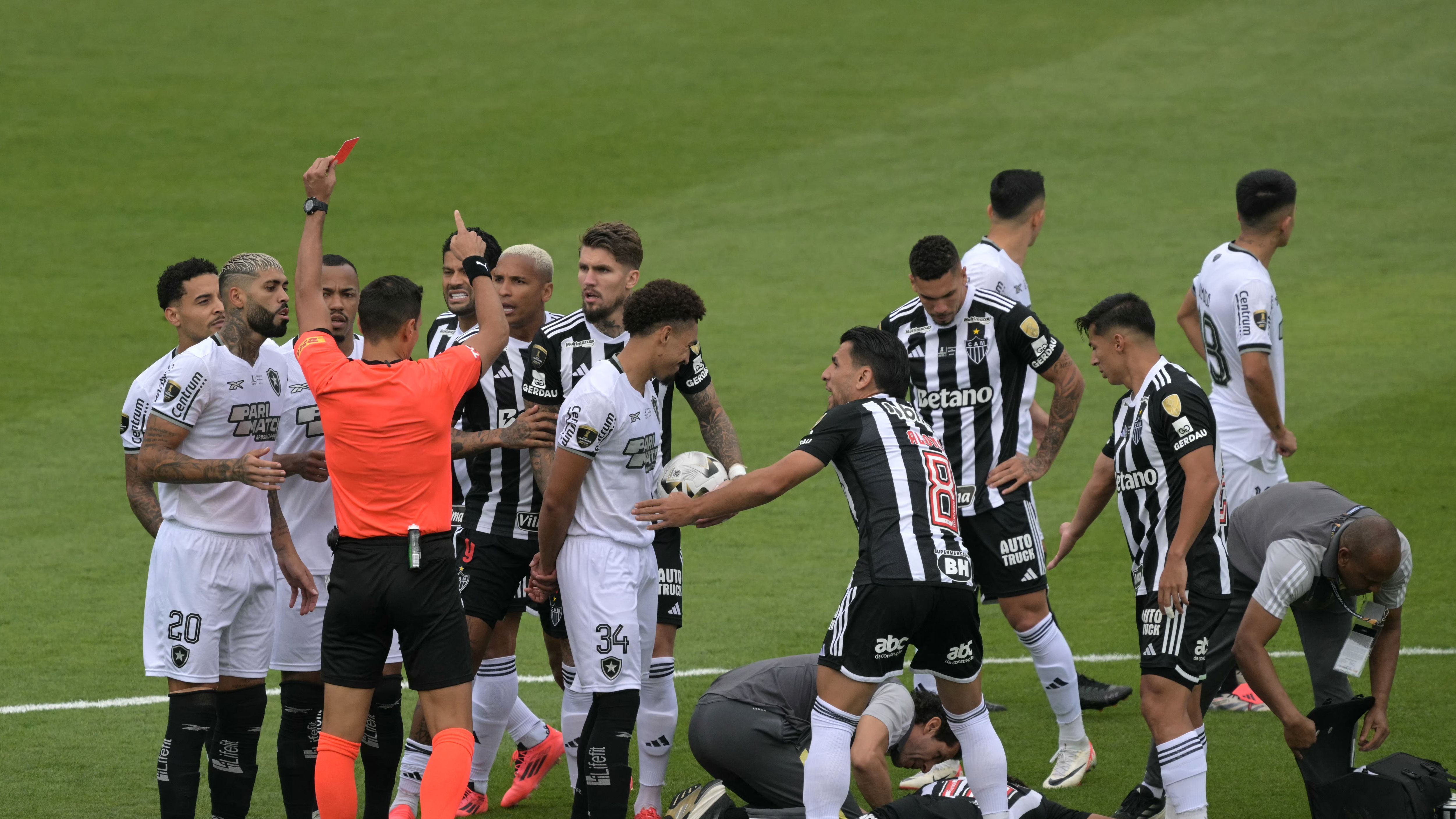 FBL-LIBERTADORES-MINEIRO-BOTAFOGO