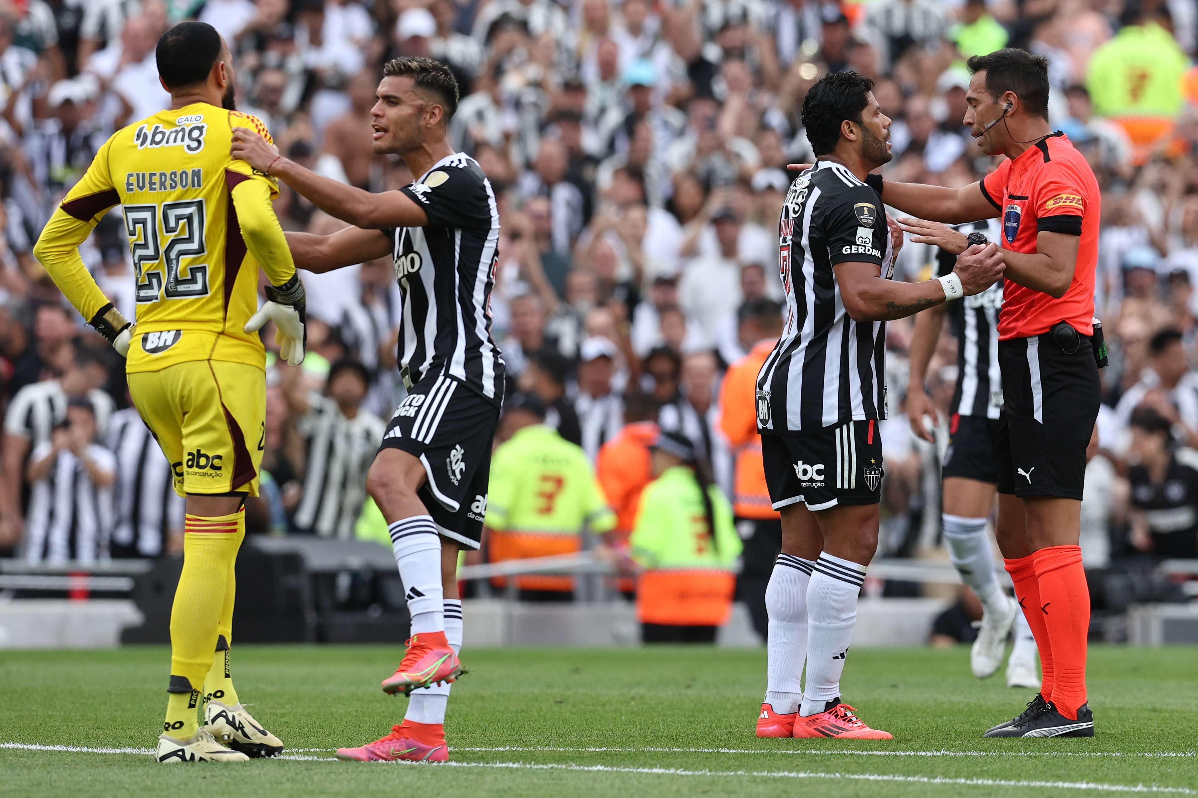 FBL-LIBERTADORES-MINEIRO-BOTAFOGO