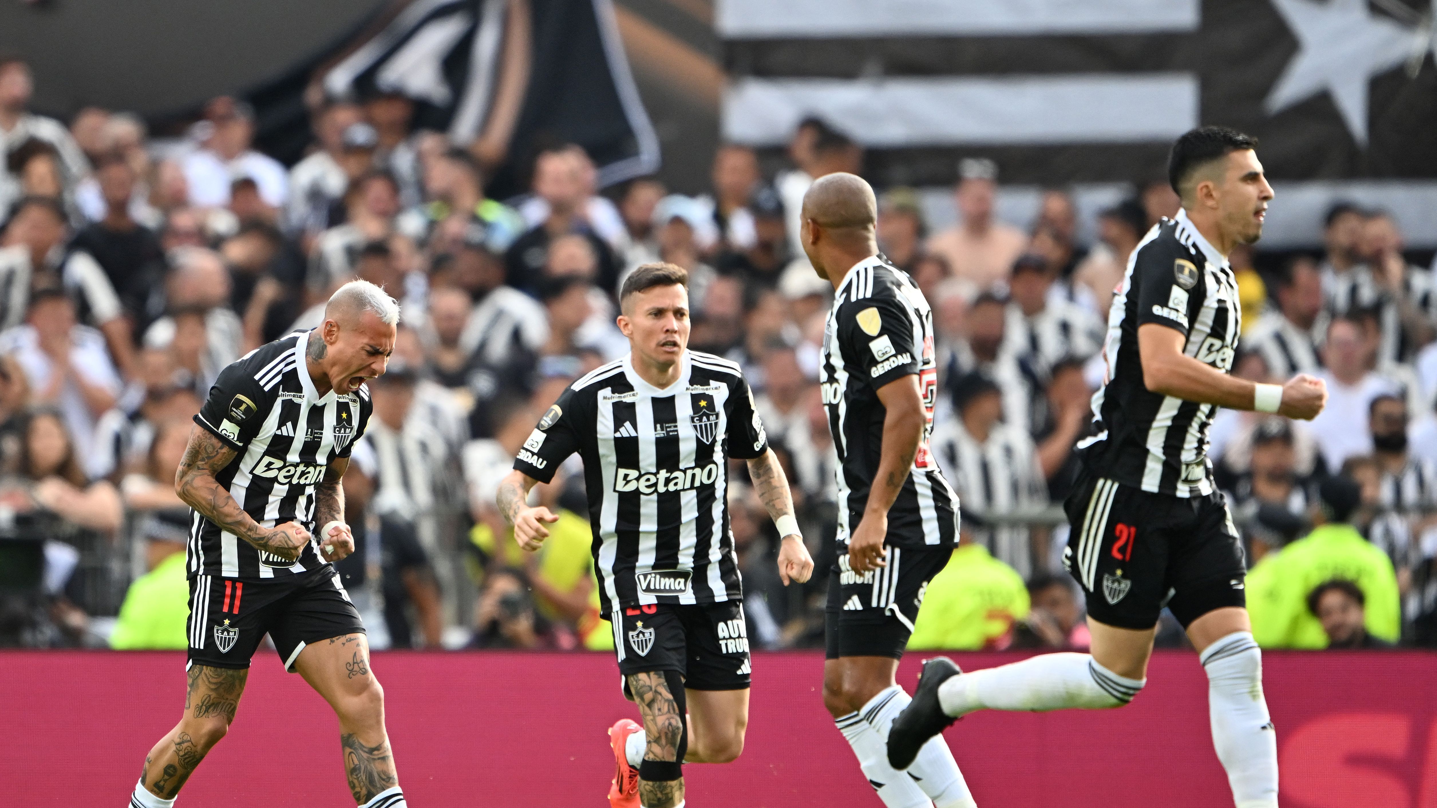 TOPSHOT-FBL-LIBERTADORES-MINEIRO-BOTAFOGO