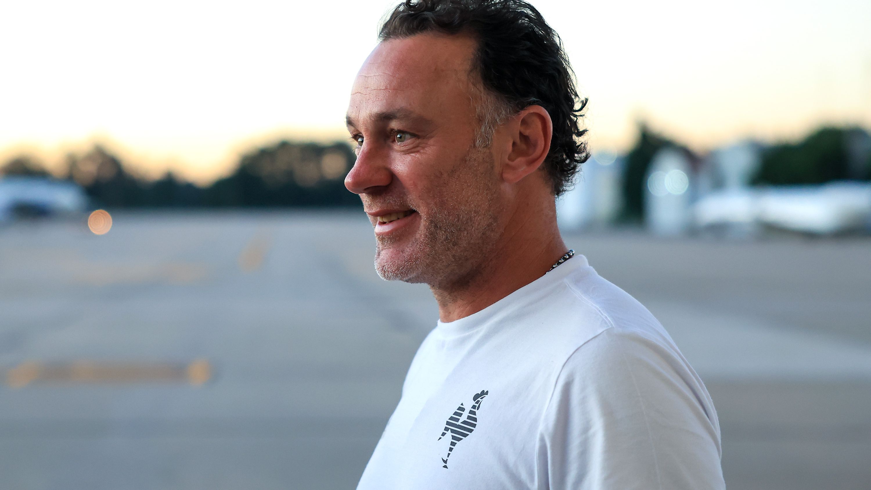 'Beginning of a beautiful journey' - Gabriel Milito arrives in Guadalajara to finalize deal as new Chivas head coach | Goal.com UK
