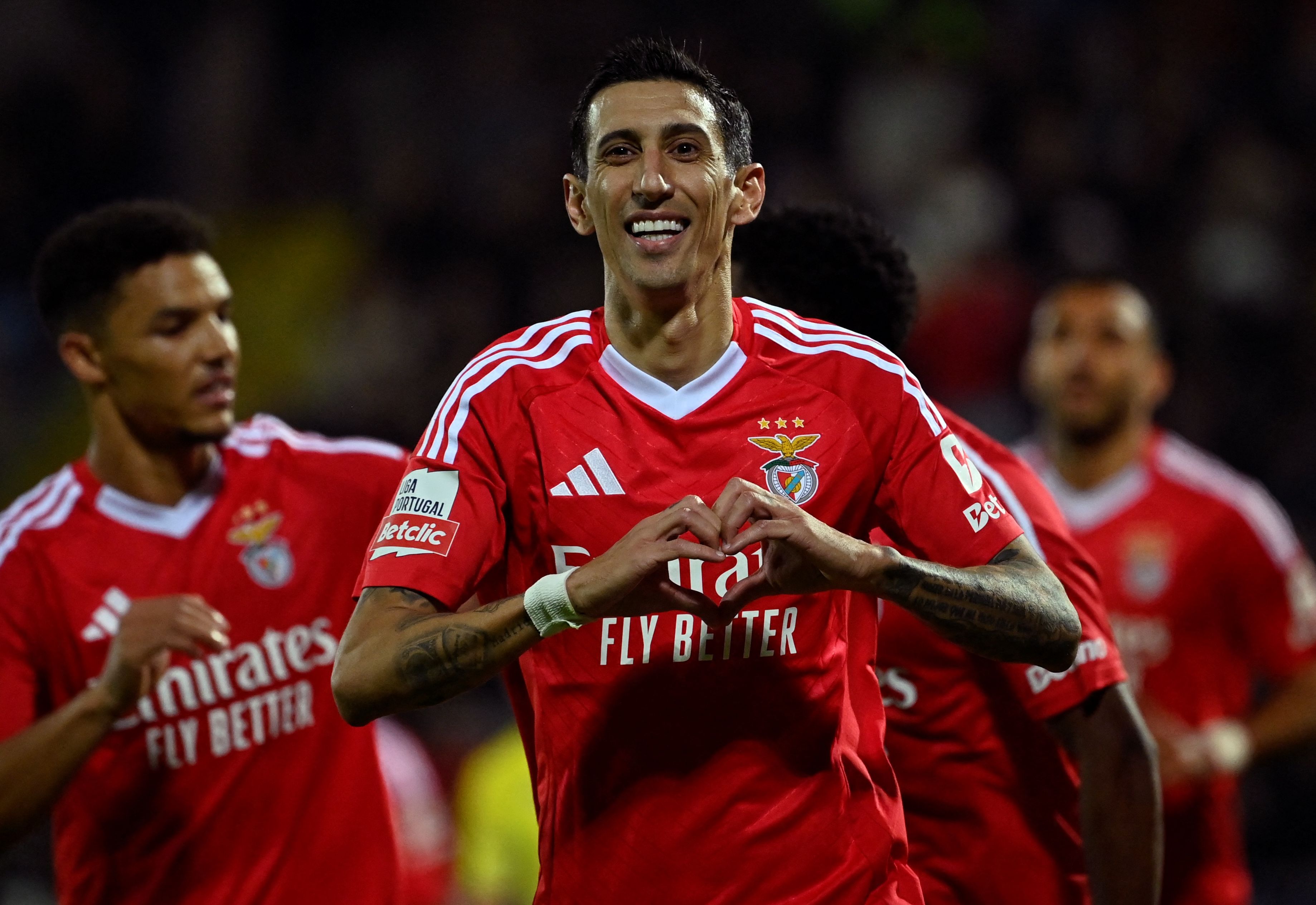 FBL-POR-LIGA-AROUCA-BENFICA