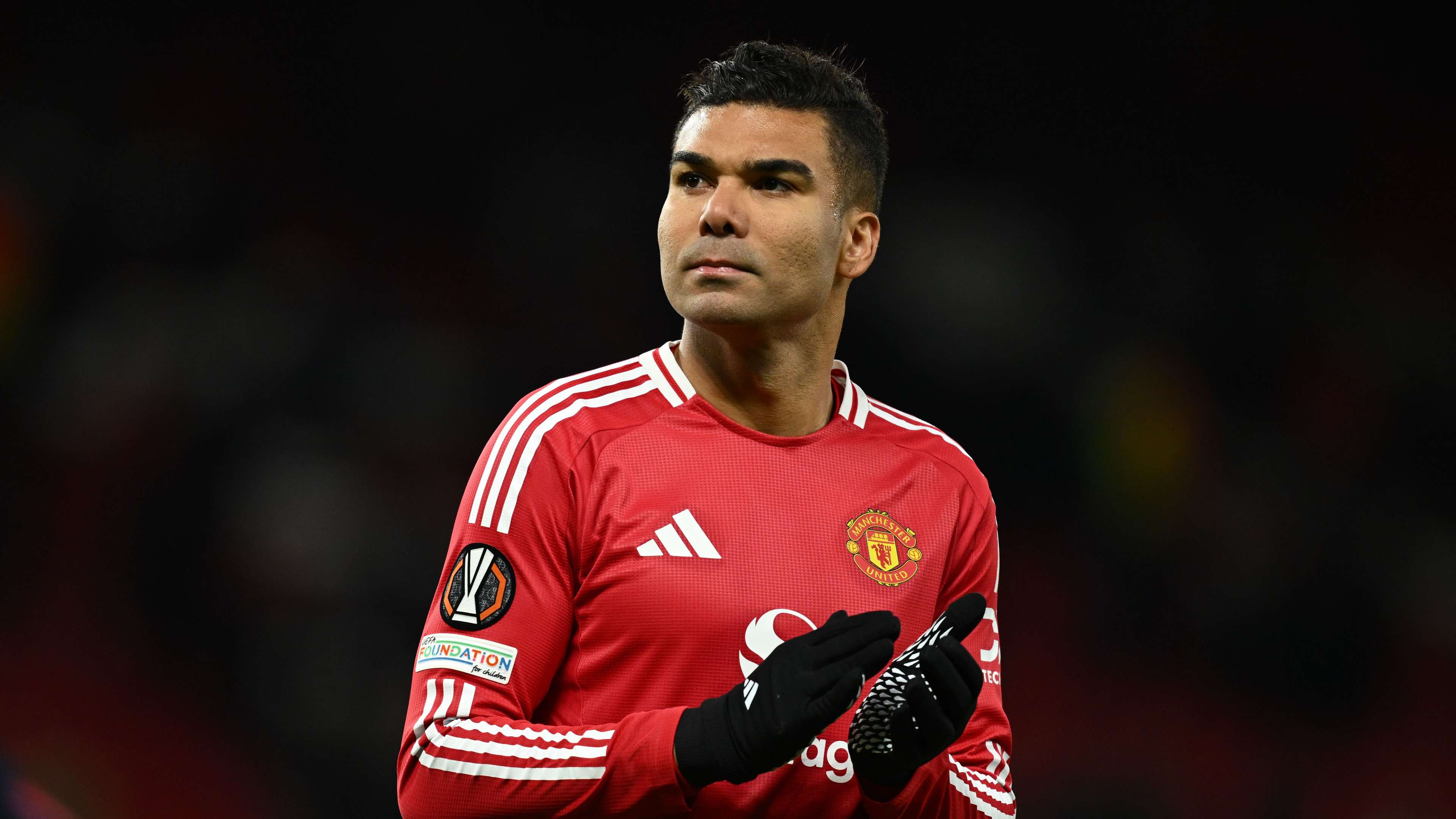 Casemiro ile anlaşma tamam! Fenerbahçe'de Sofyan Amrabat'ın yerine dünya yıldızı transferi gerçekleşiyor