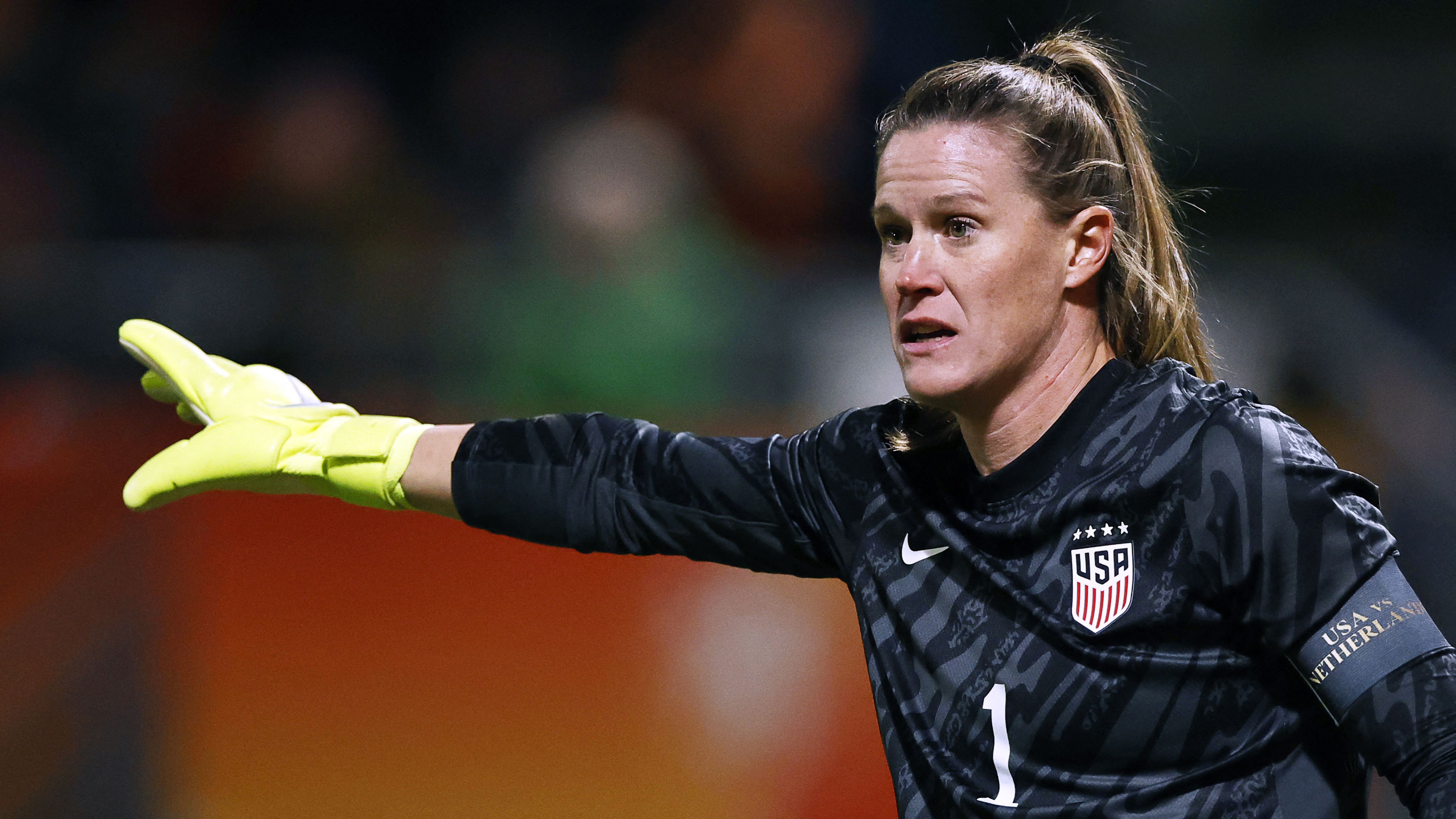 FBL-WOMEN-FRIENDLY-NED-USA