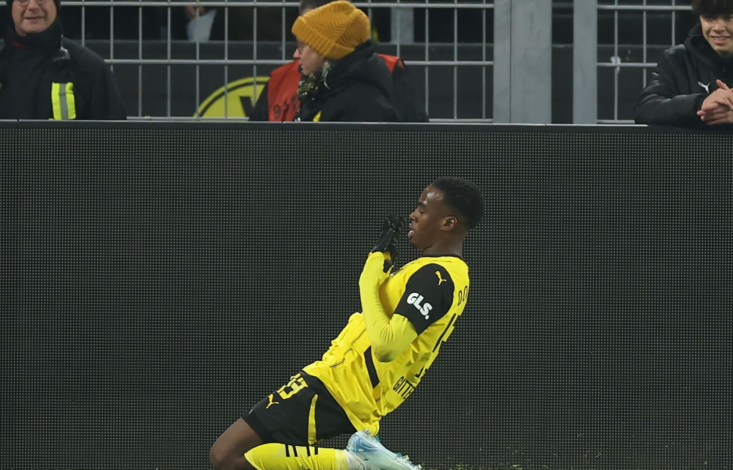 Borussia Dortmund v FC Bayern München - Bundesliga