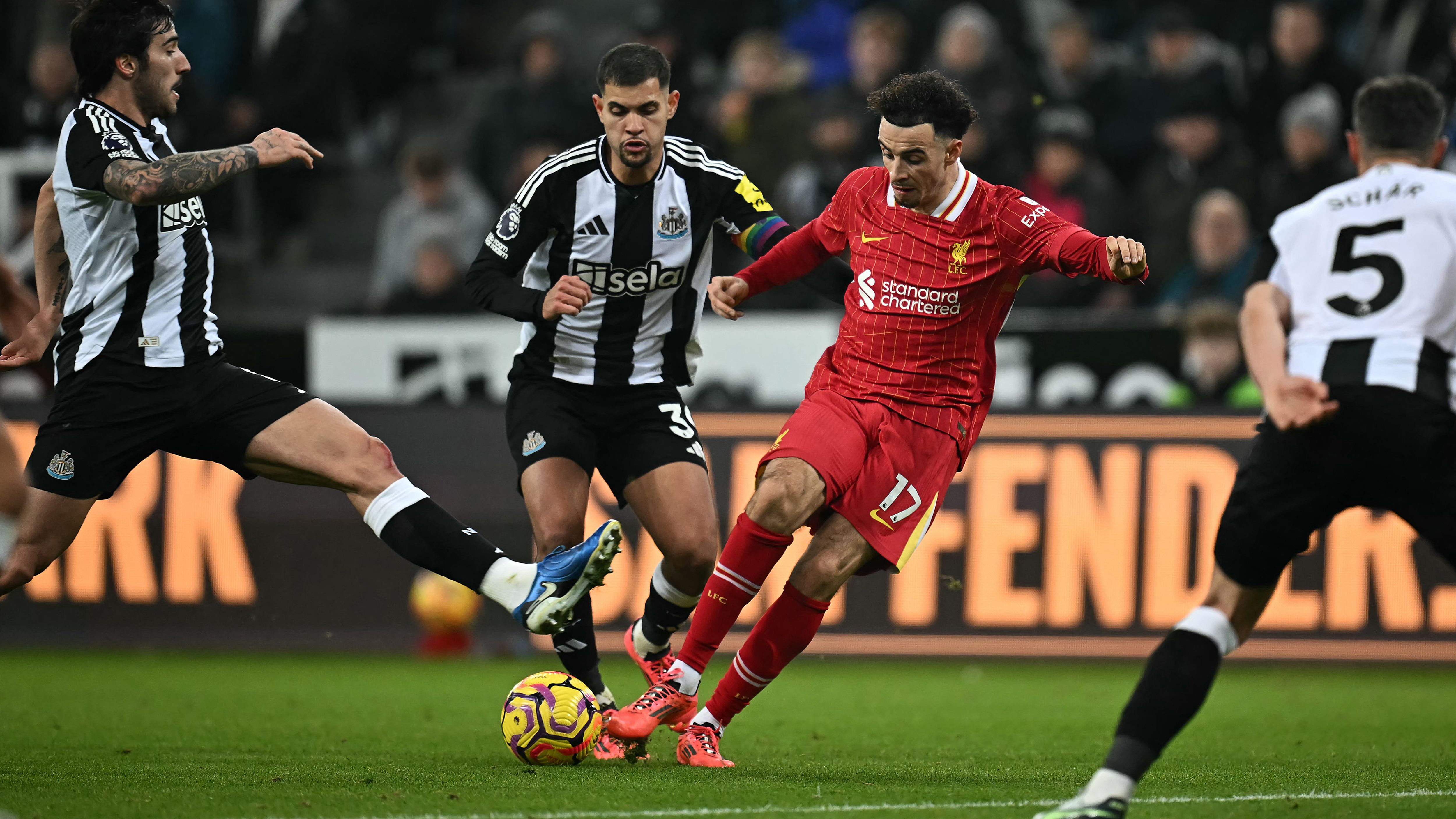 FBL-ENG-PR-NEWCASTLE-LIVERPOOL