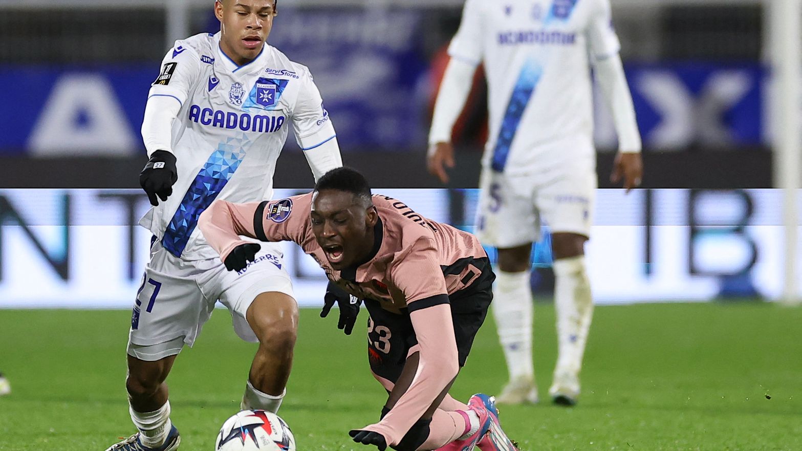 FBL-FRA-LIGUE1-AUXERRE-PSG