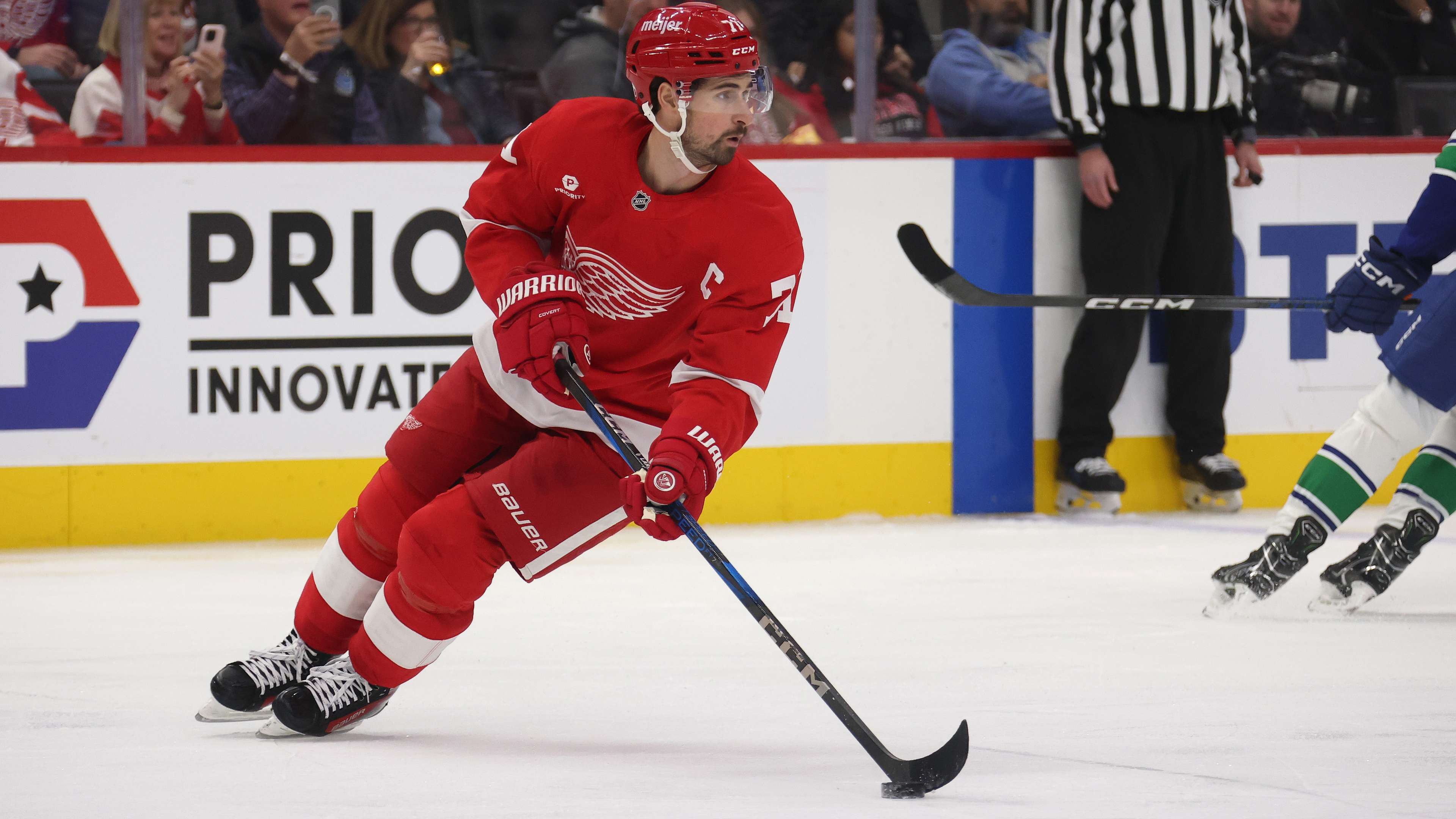 Vancouver Canucks v Detroit Red Wings