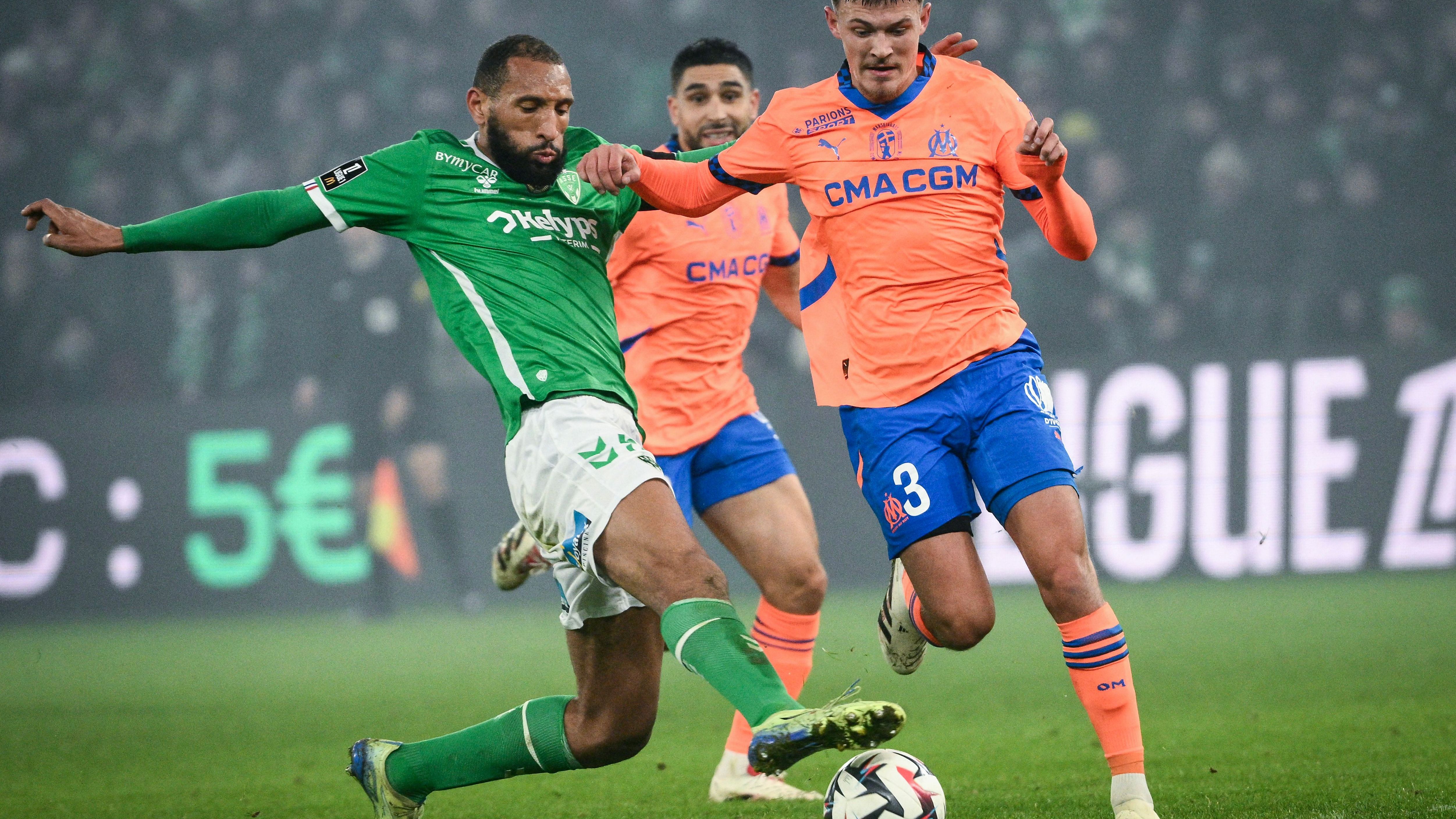 FBL-FRA-LIGUE1-SAINT-ETIENNE-MARSEILLE