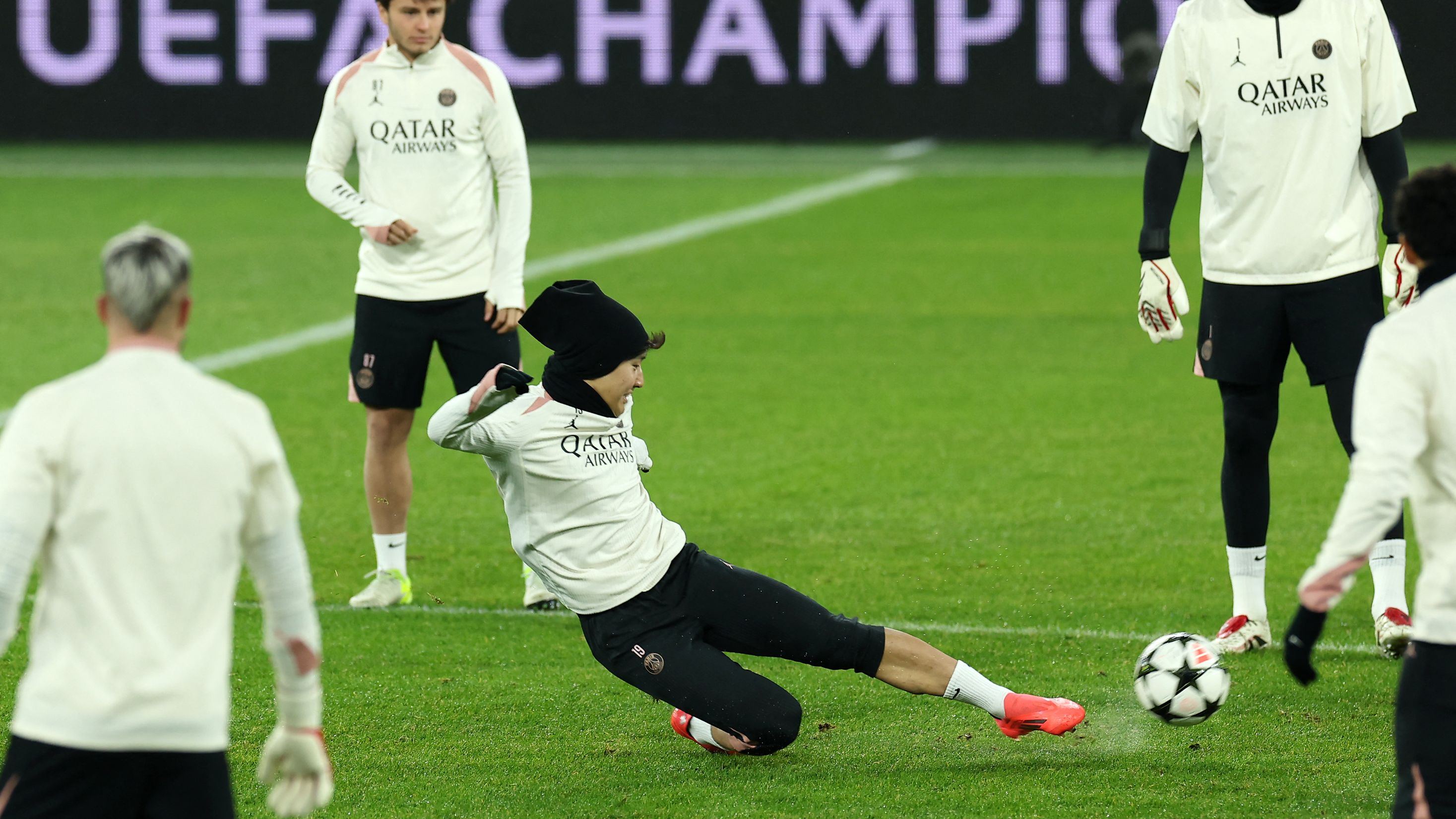 FBL-EUR-C1-PSG-TRAINING