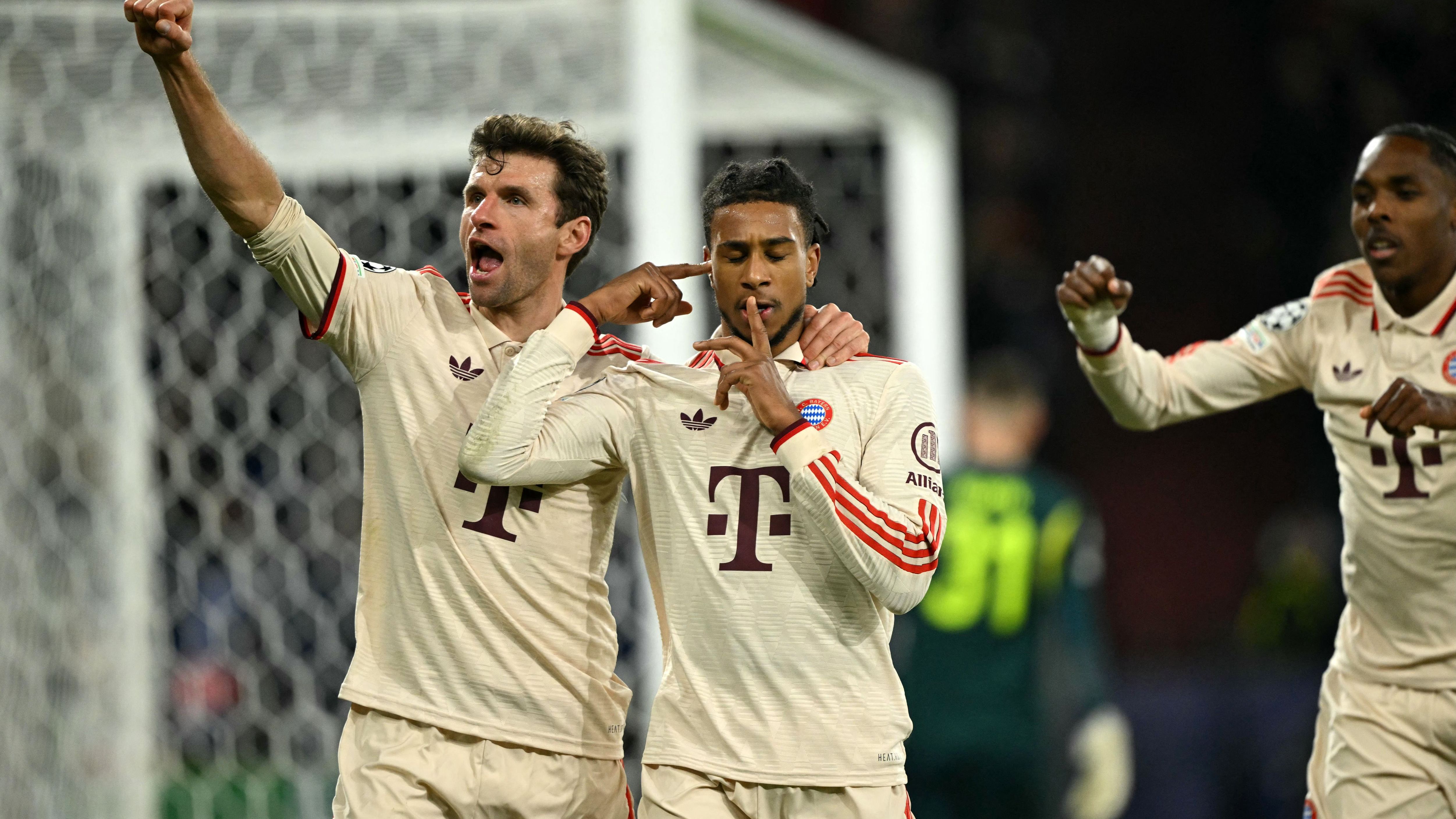 FBL-EUR-C1-SHAKHTAR-BAYERN MUNICH