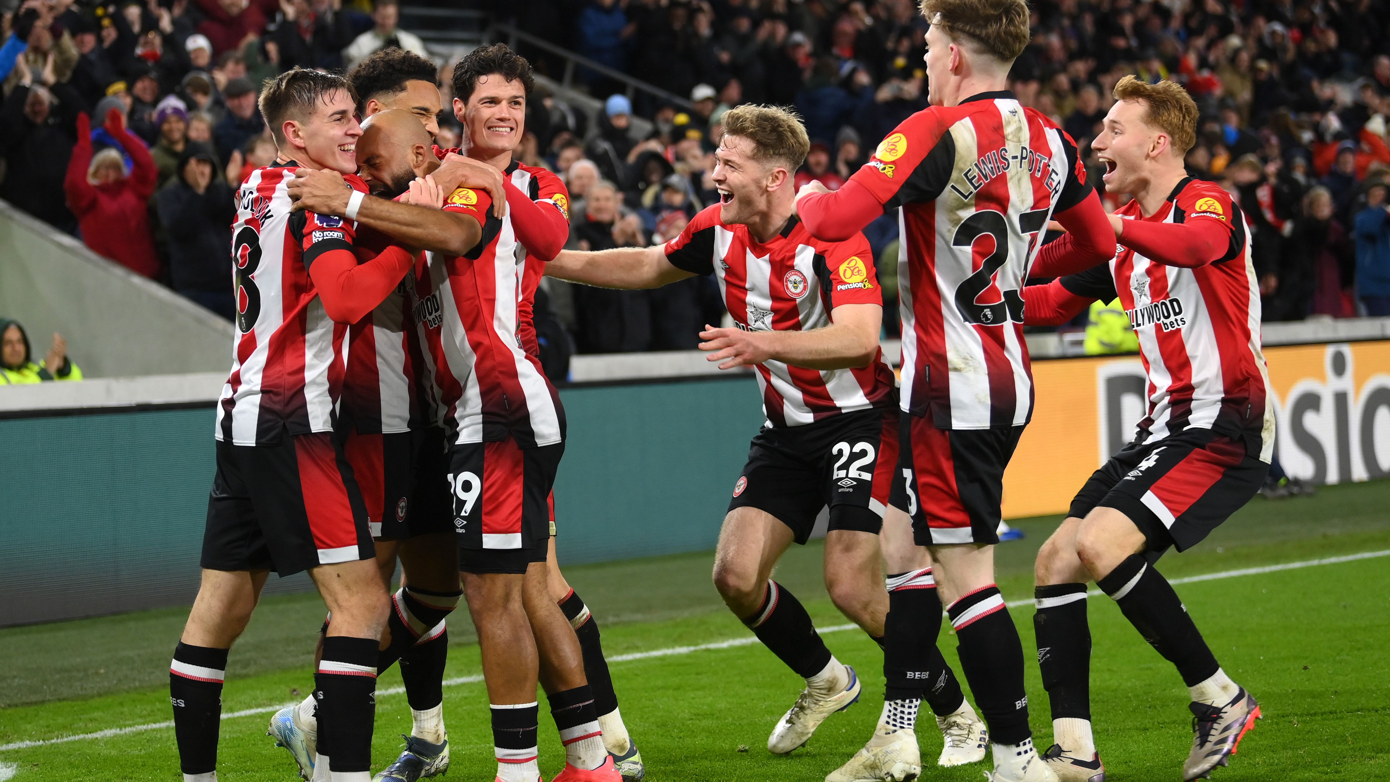 Brentford FC v Newcastle United FC - Premier League