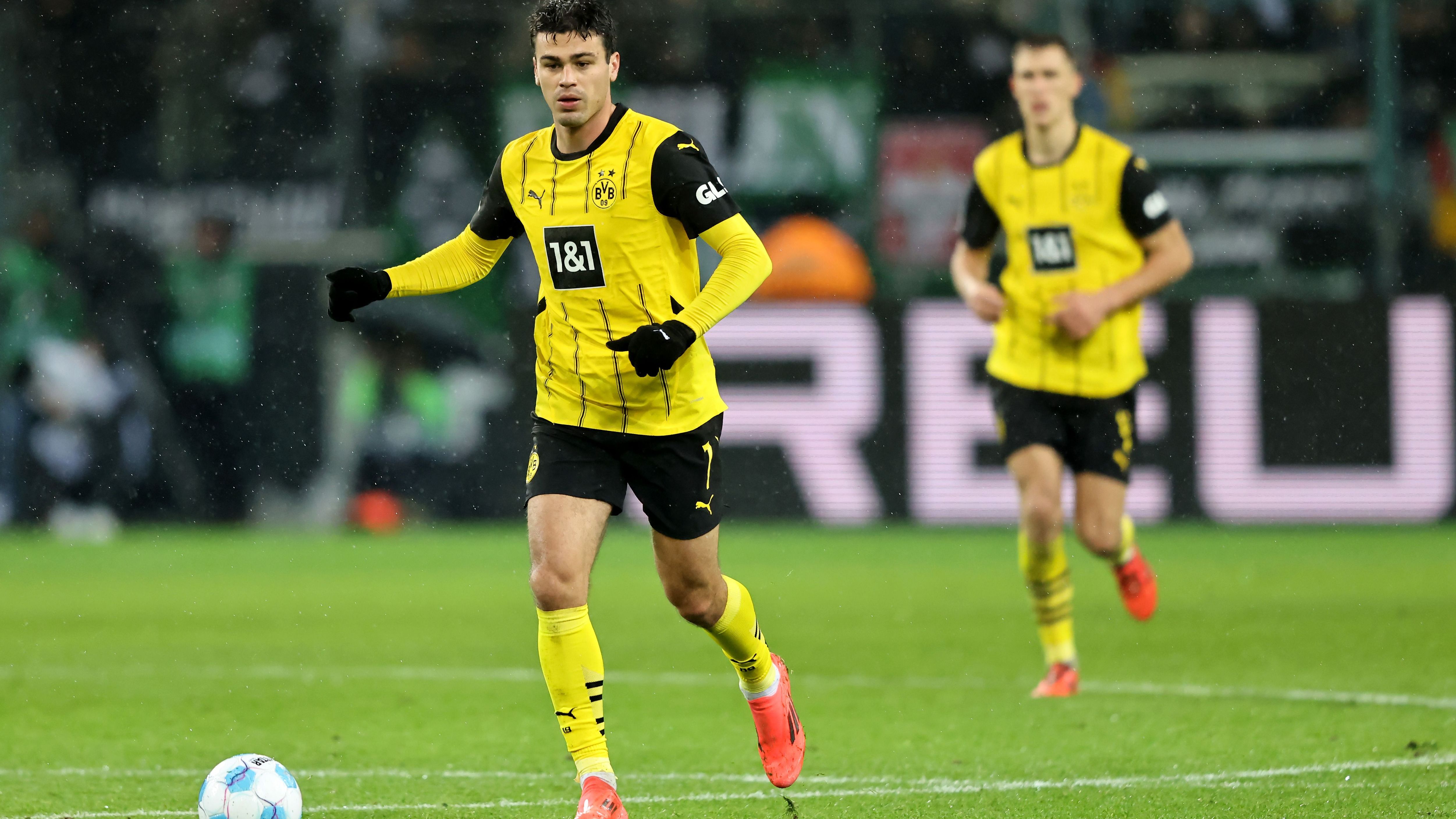 Borussia Mönchengladbach v Borussia Dortmund - Bundesliga