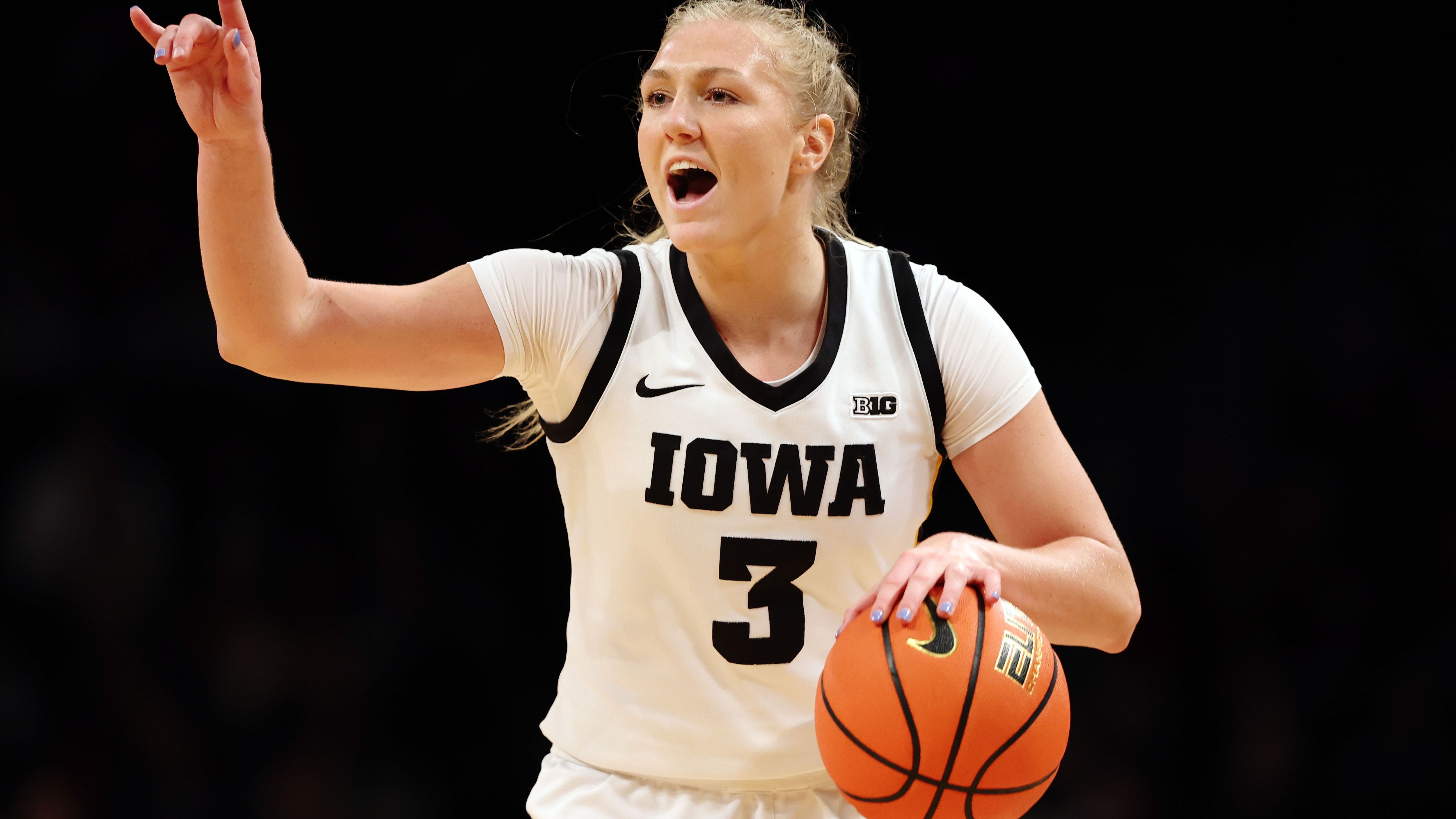 Shark Beauty Women's Champions Classic: Iowa v Tennessee