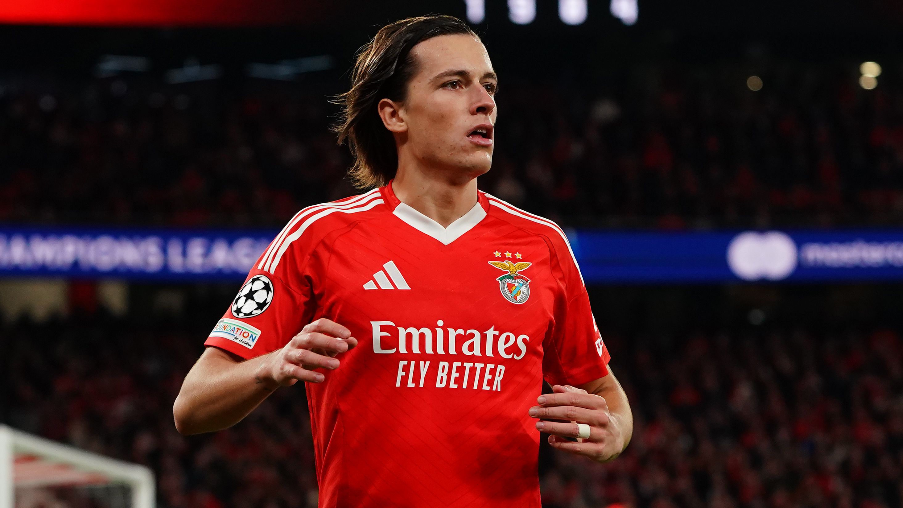 Terungkap: Rencana Cerdik Real Madrid Agar Man United Aktifkan Klausul Pembelian Kembali Alvaro Carreras & Rekrut Bek Benfica Itu Setengah Harga