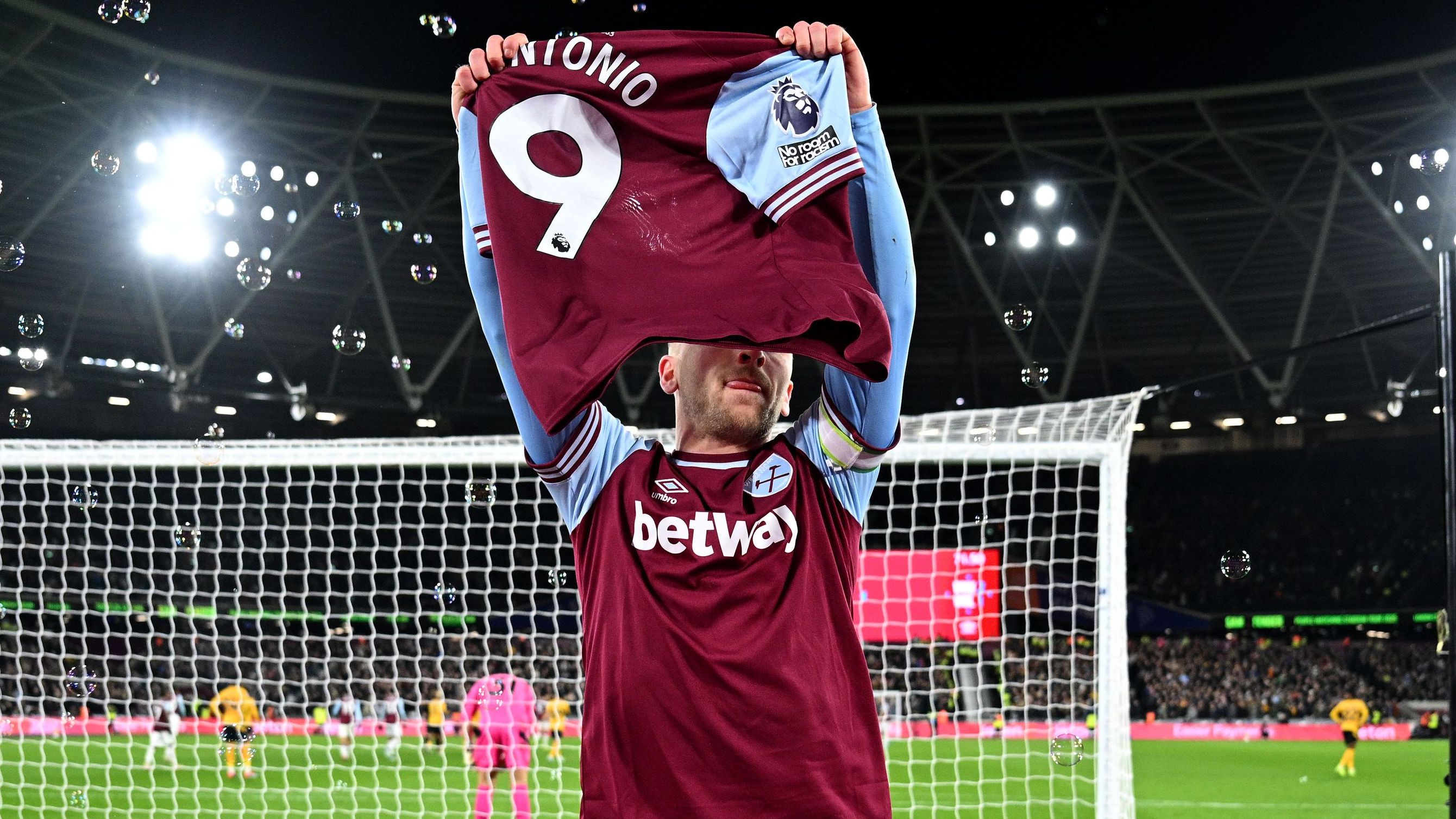 West Ham United FC v Wolverhampton Wanderers FC - Premier League