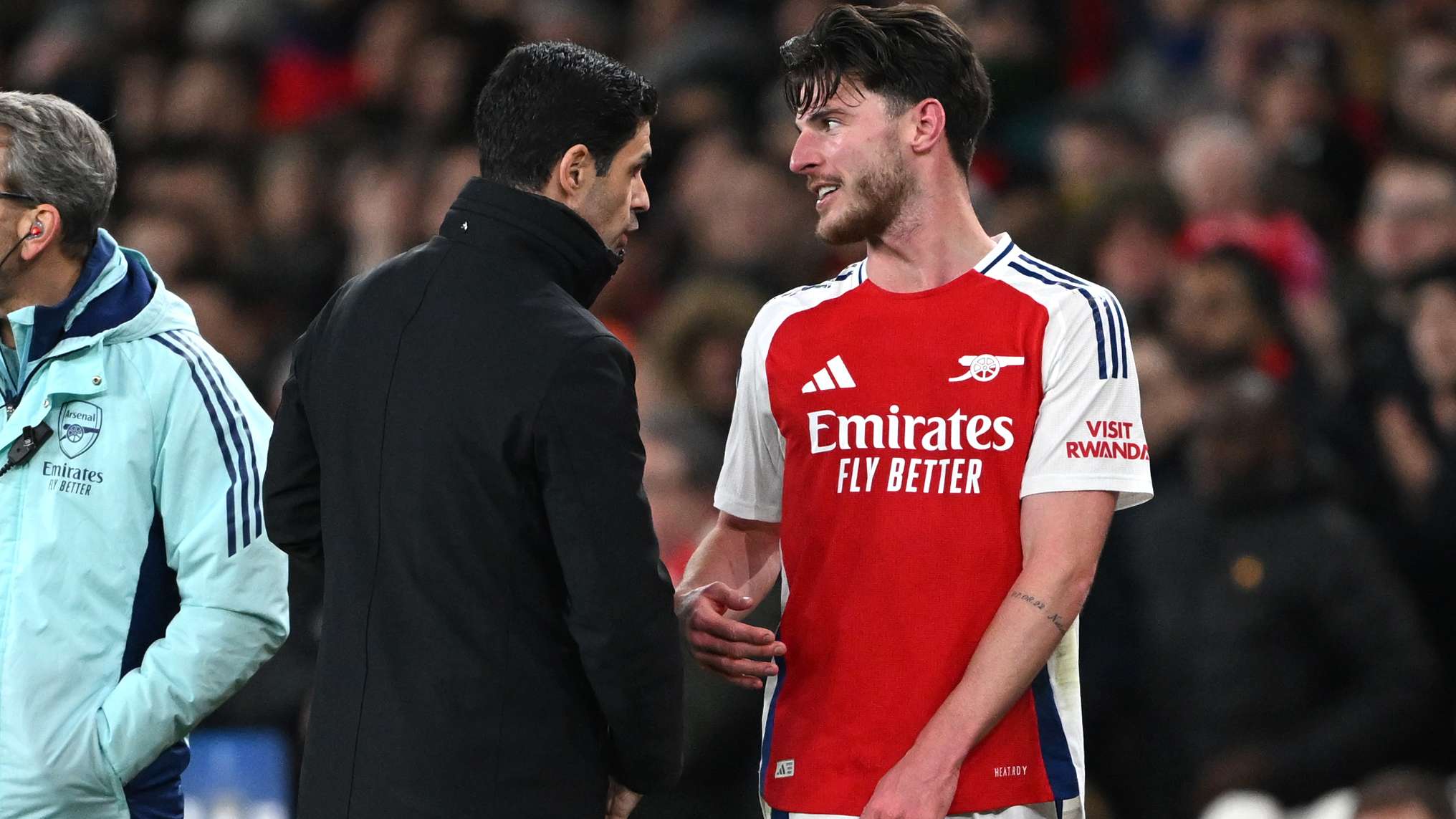Mikel Arteta offers worrying Declan Rice update after substituting midfielder during Arsenal's draw weith Everton | Goal.com