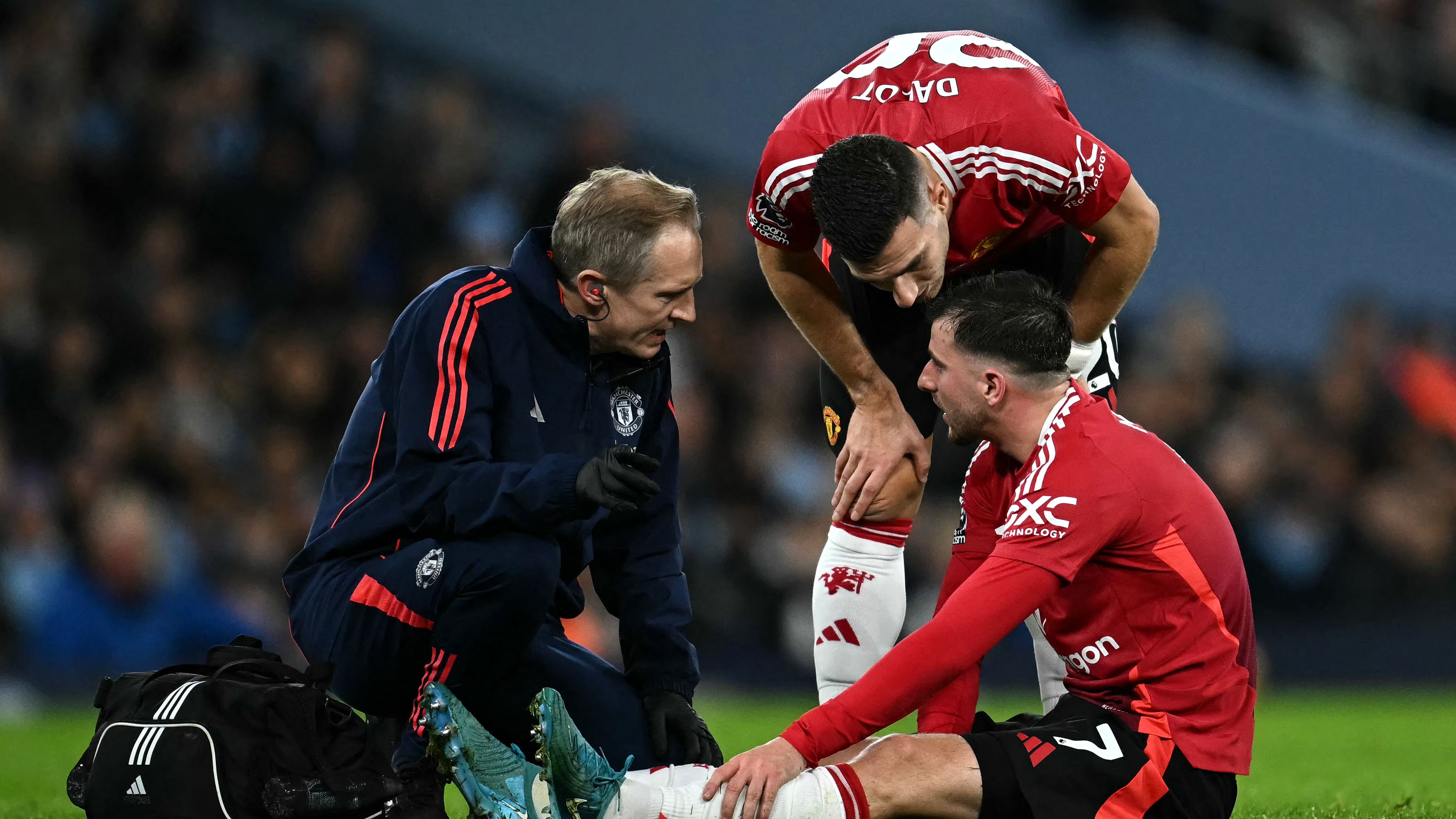 FBL-ENG-PR-MAN CITY-MAN UTD