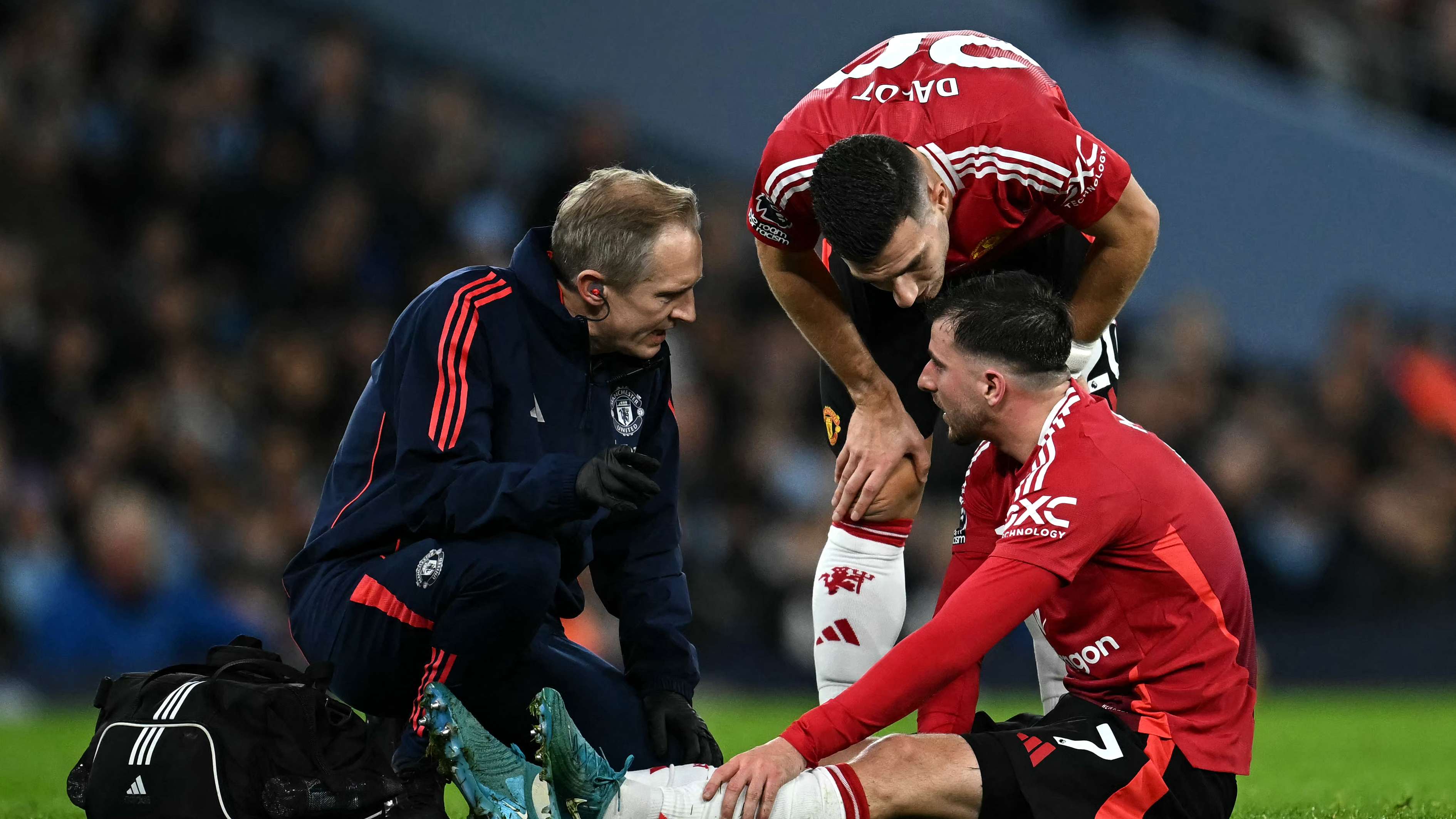 FBL-ENG-PR-MAN CITY-MAN UTD