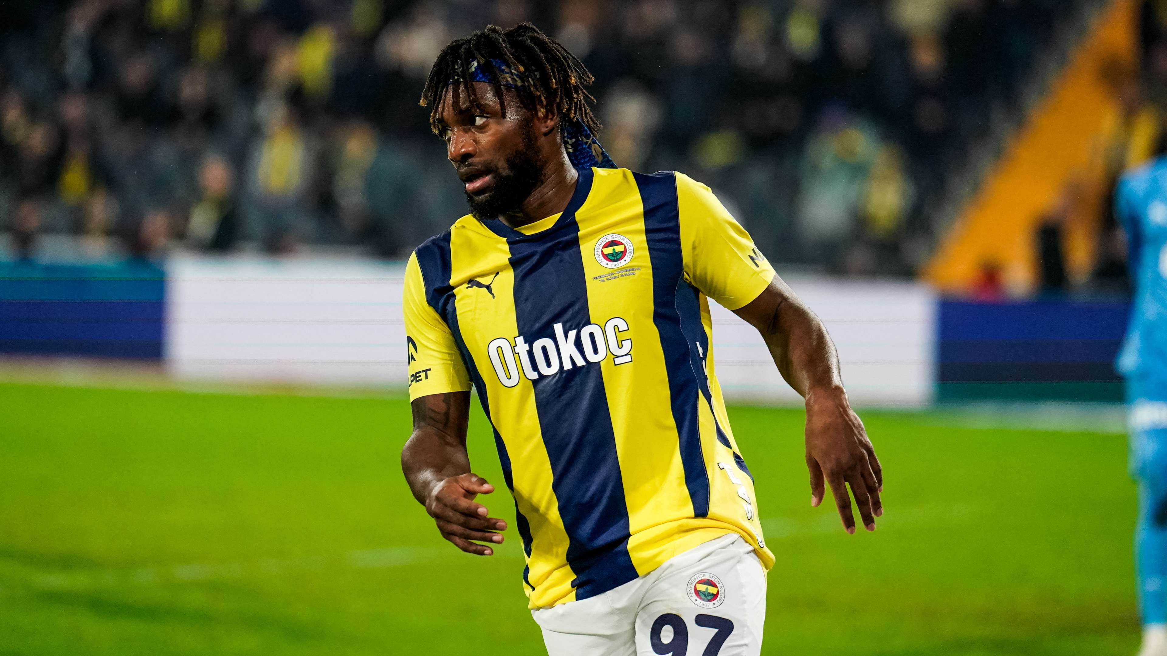 Allan Saint-Maximin of Fenerbahce looks on during the match. Fenerbahce and Basaksehir faced each other in the Trendyol Super League , the match took place at Sukru Saracoglu Stadium on December 15, 2024. (AFP Photo)