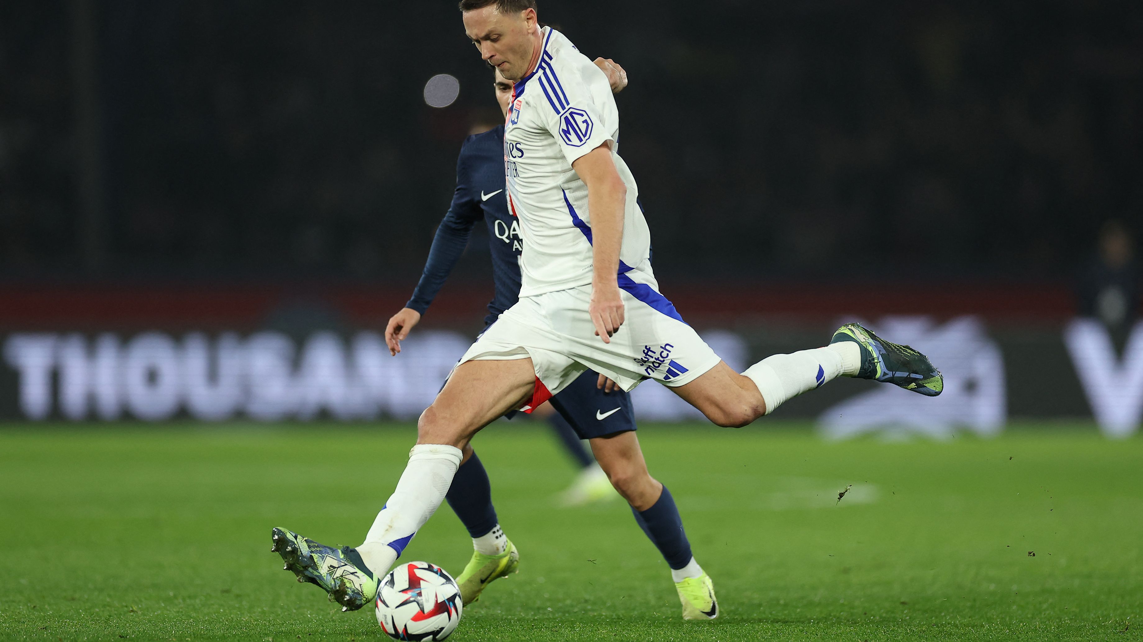 FBL-FRA-LIGUE1-PSG-LYON