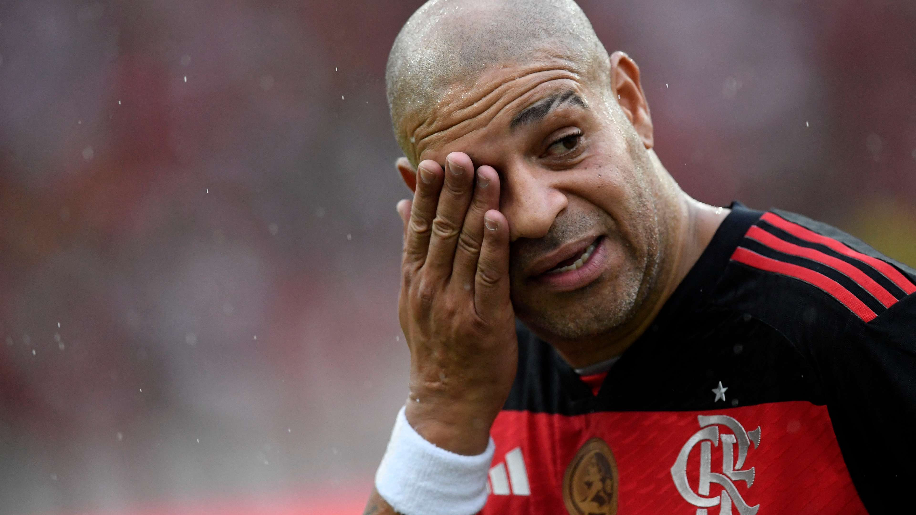 FBL-BRA-ADRIANO-FAREWELL