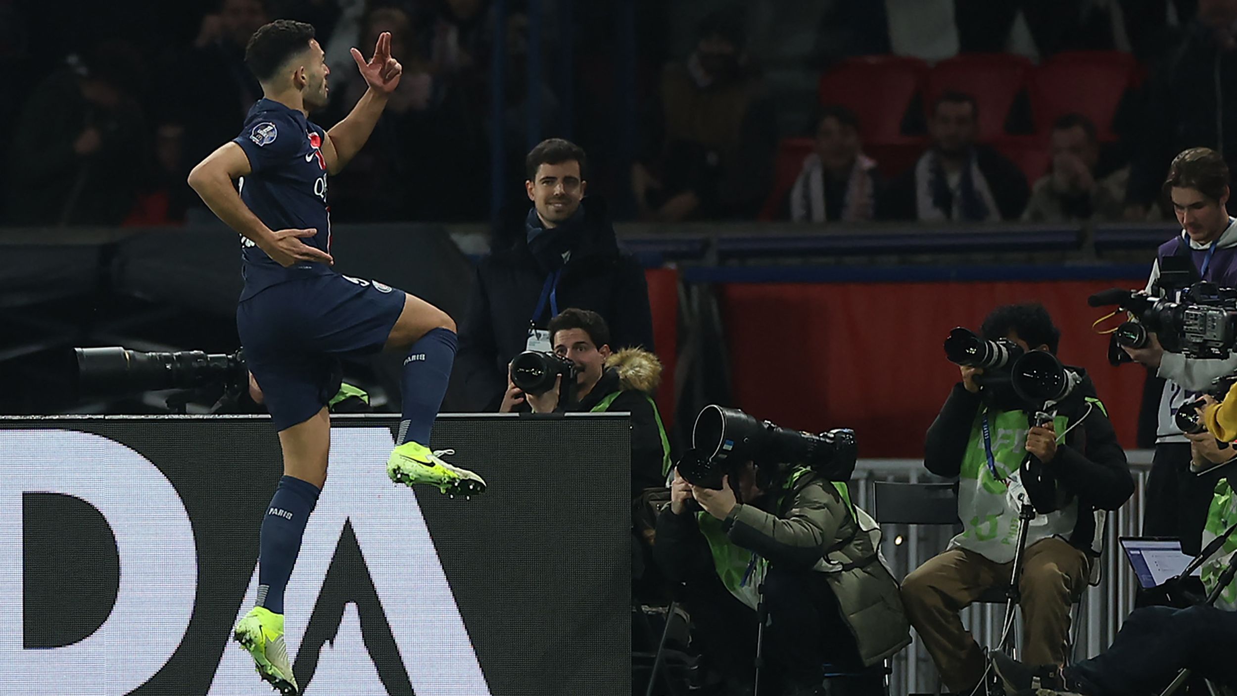 FBL-FRA-LIGUE1-PSG-LYON