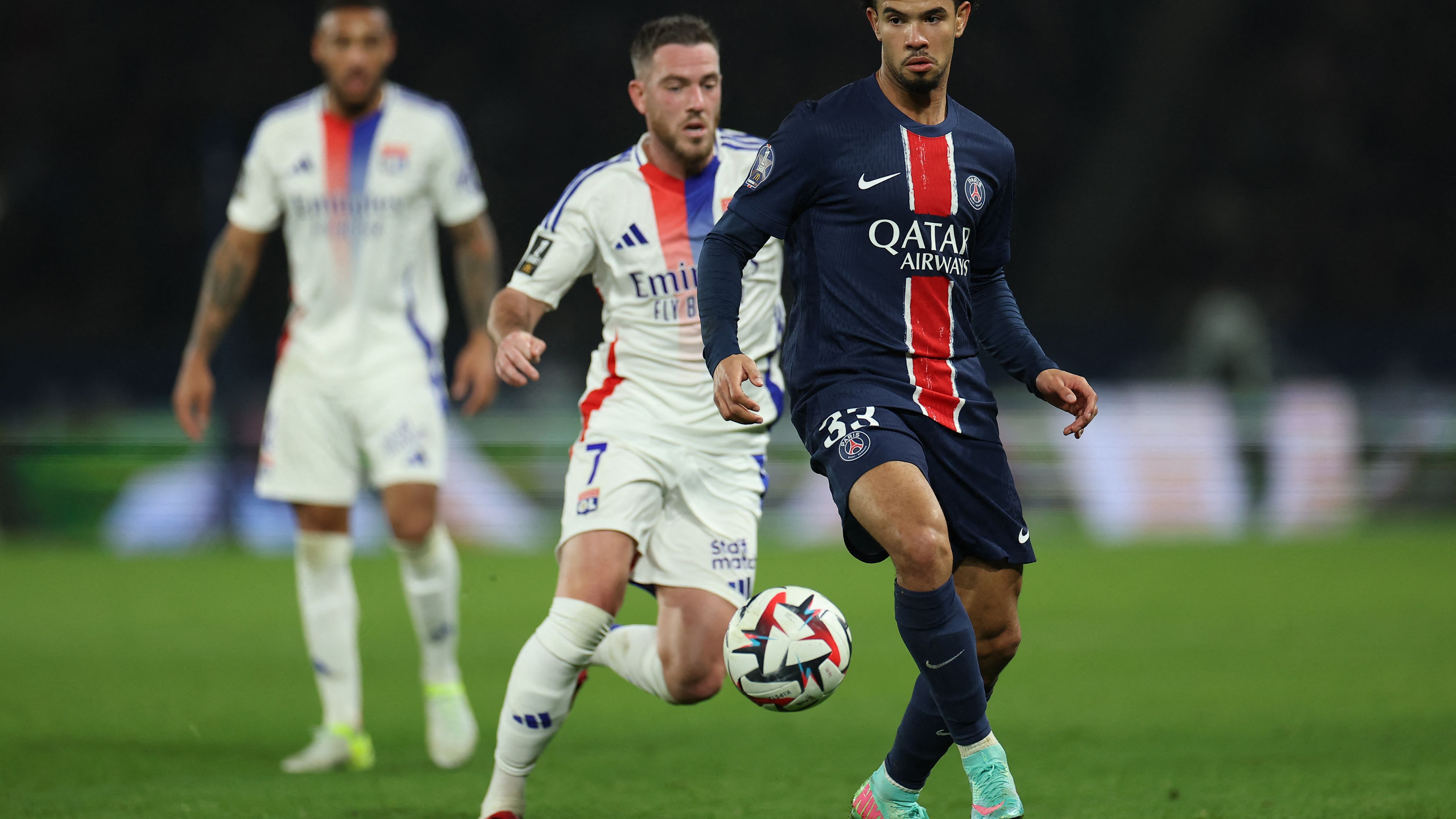 FBL-FRA-LIGUE1-PSG-LYON