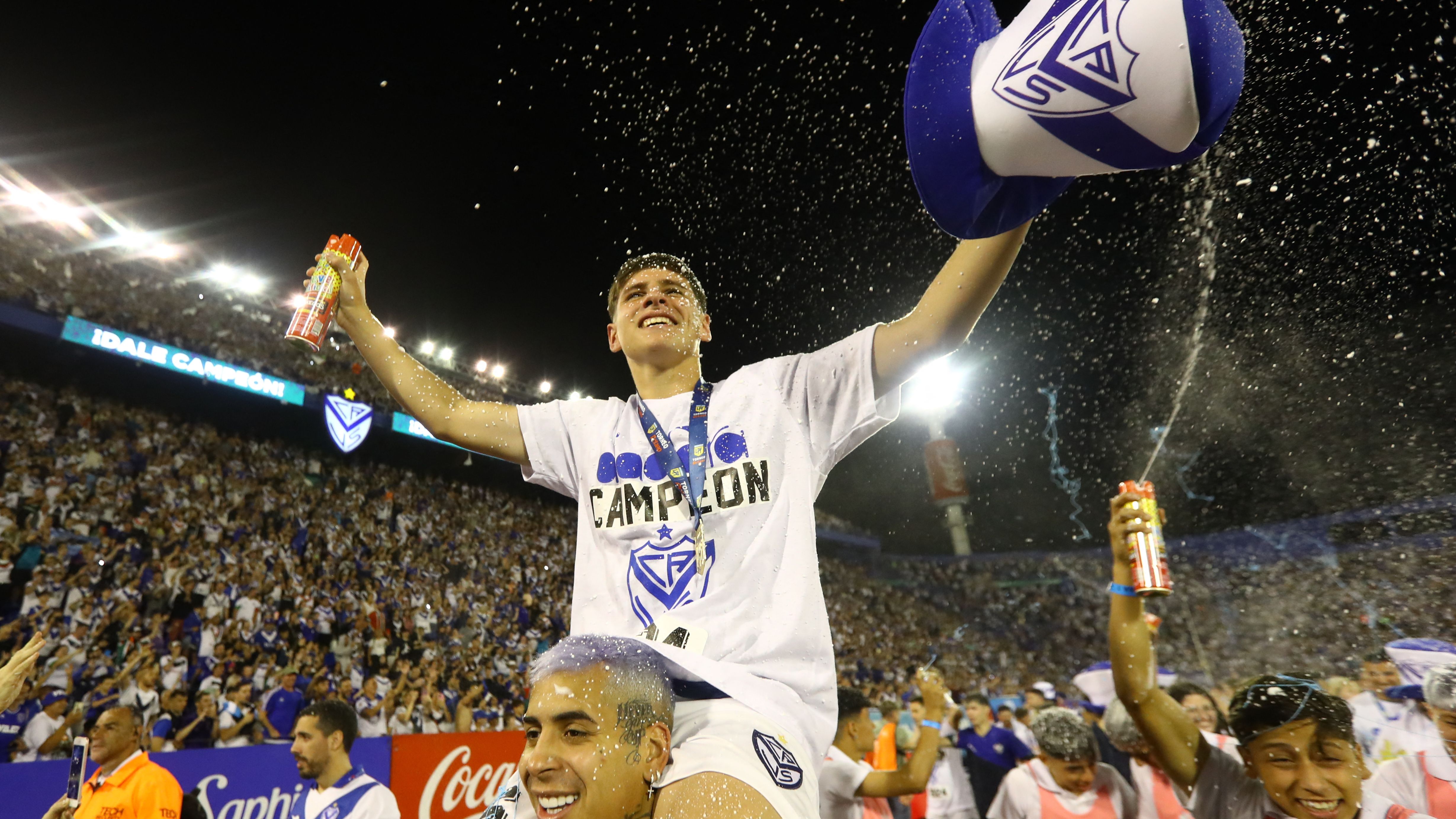 FBL-ARG-VELEZ-HURACAN