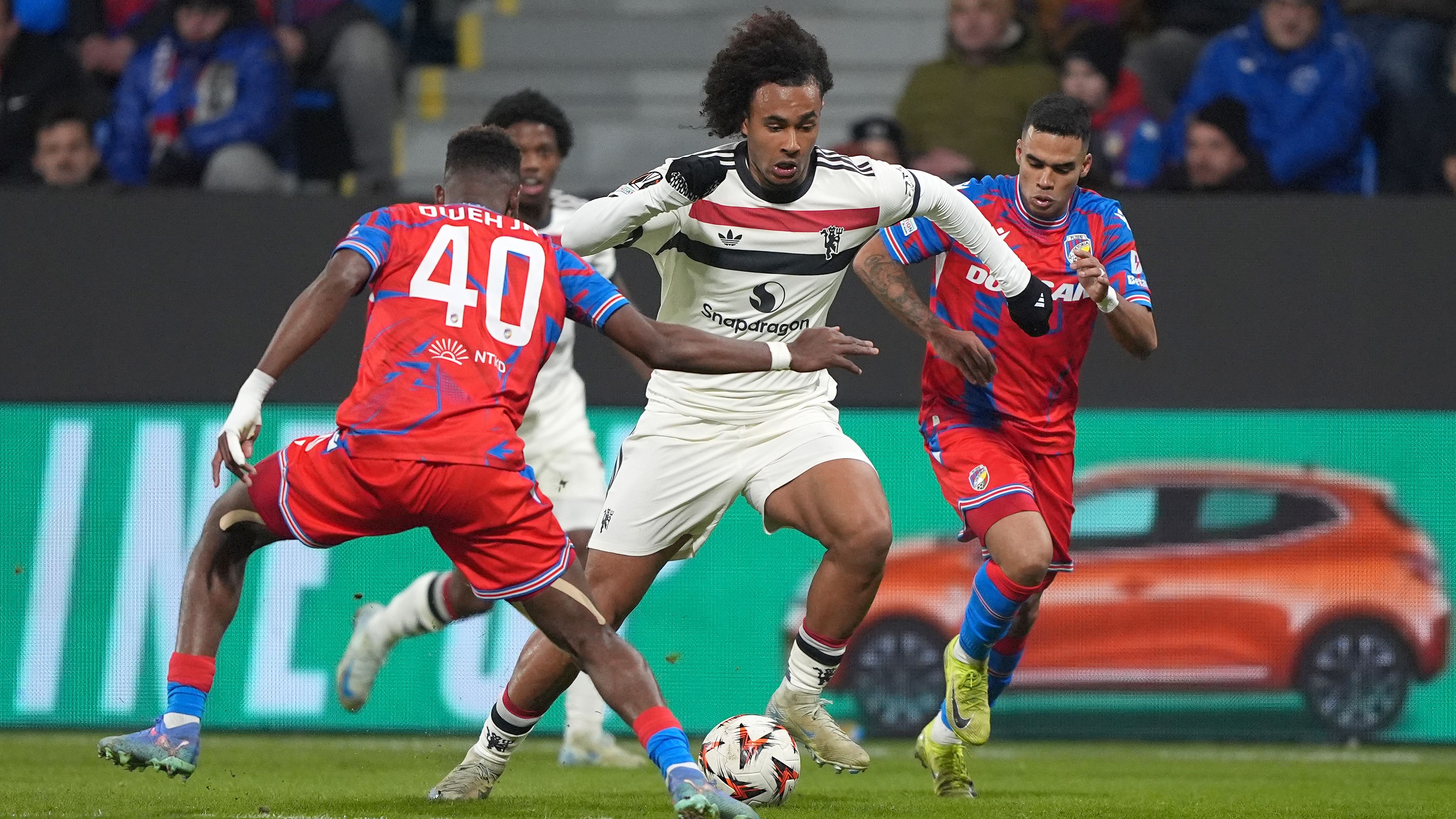 FC Viktoria Plzen v Manchester United - UEFA Europa League 2024/25 League Phase MD6