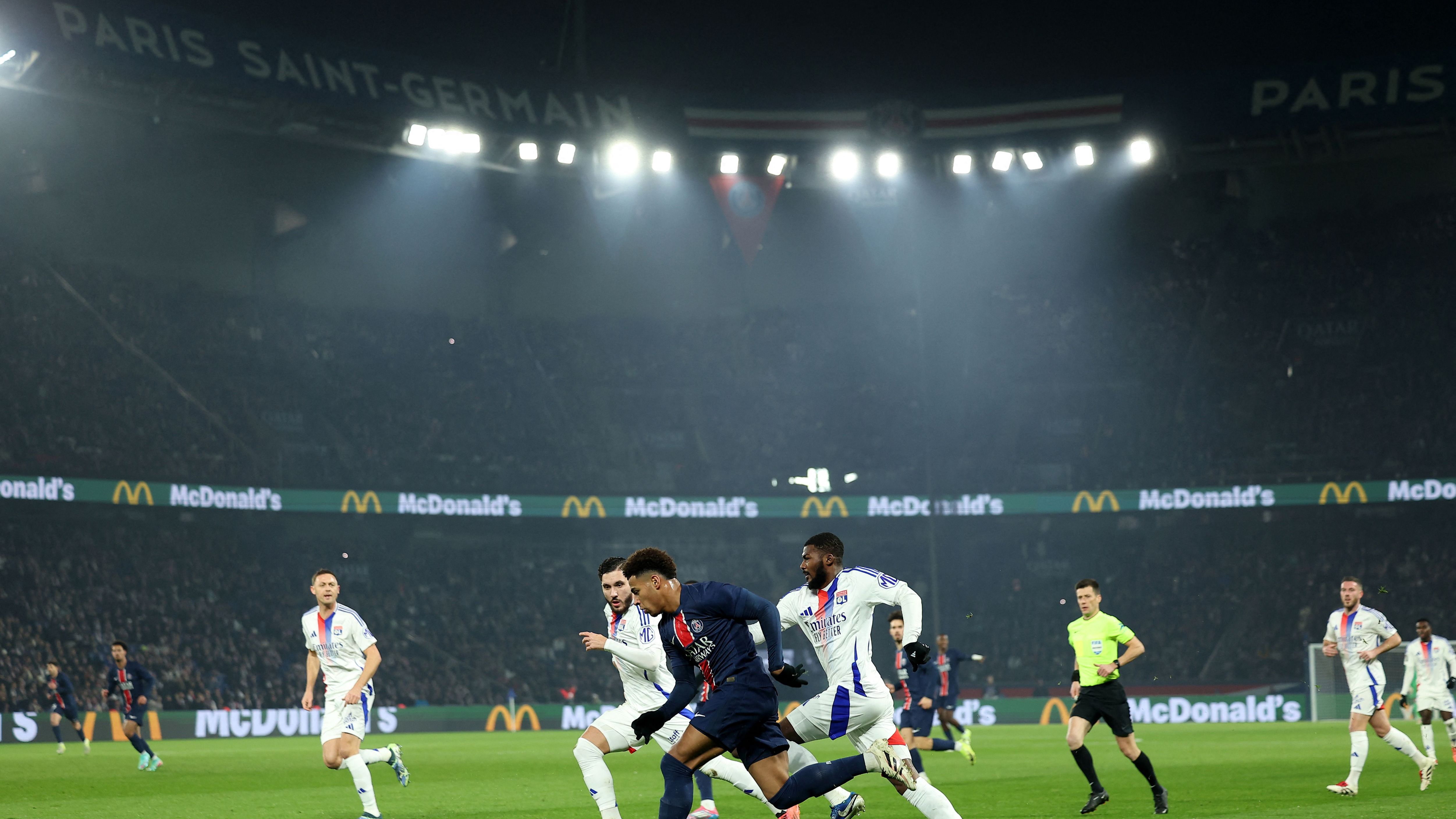 FBL-FRA-LIGUE1-PSG-LYON