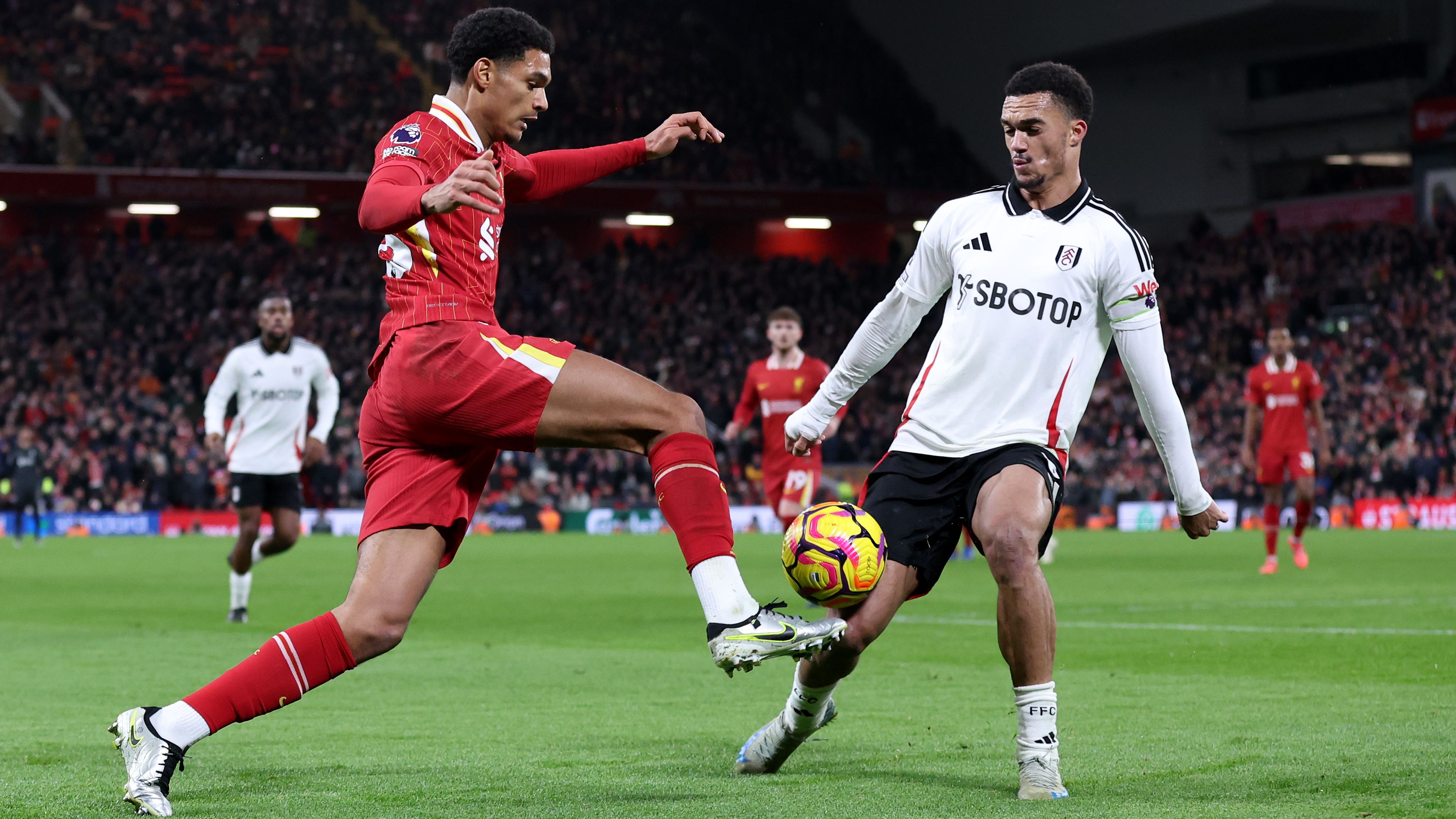 Liverpool FC v Fulham FC - Premier League