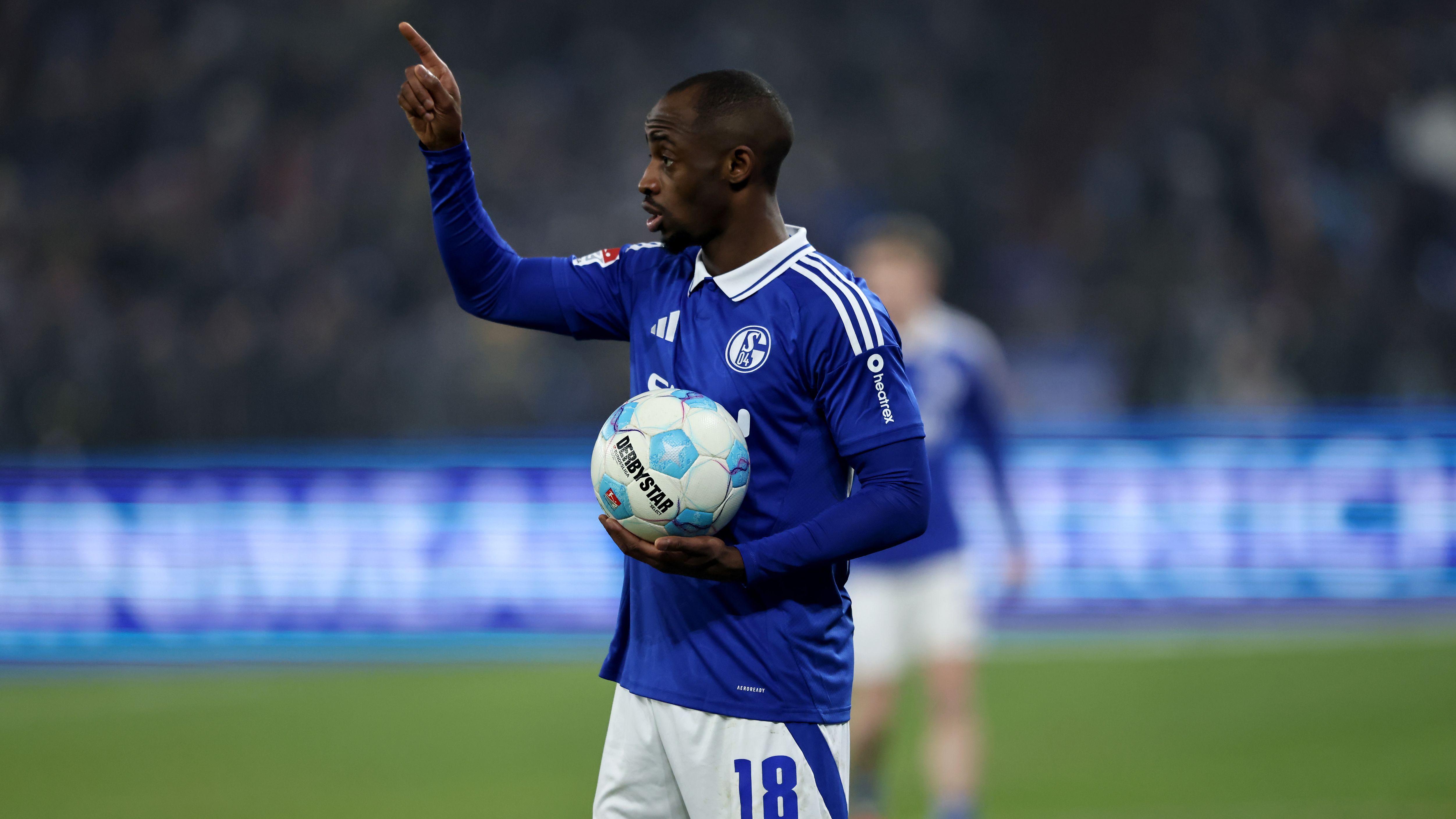 FC Schalke 04 v Fortuna Düsseldorf - Second Bundesliga