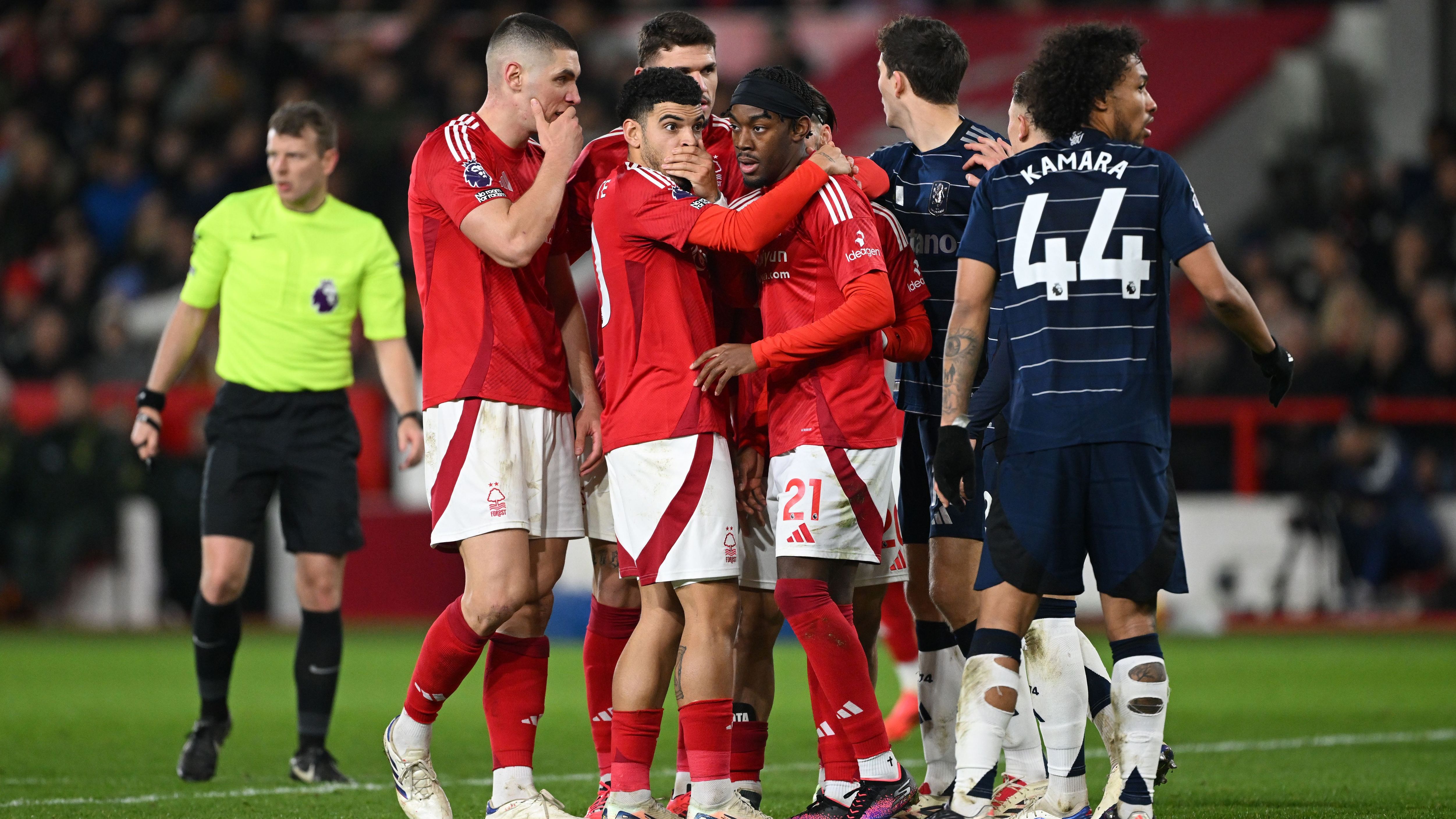 Aston Villa Nottingham Forest 2024-25