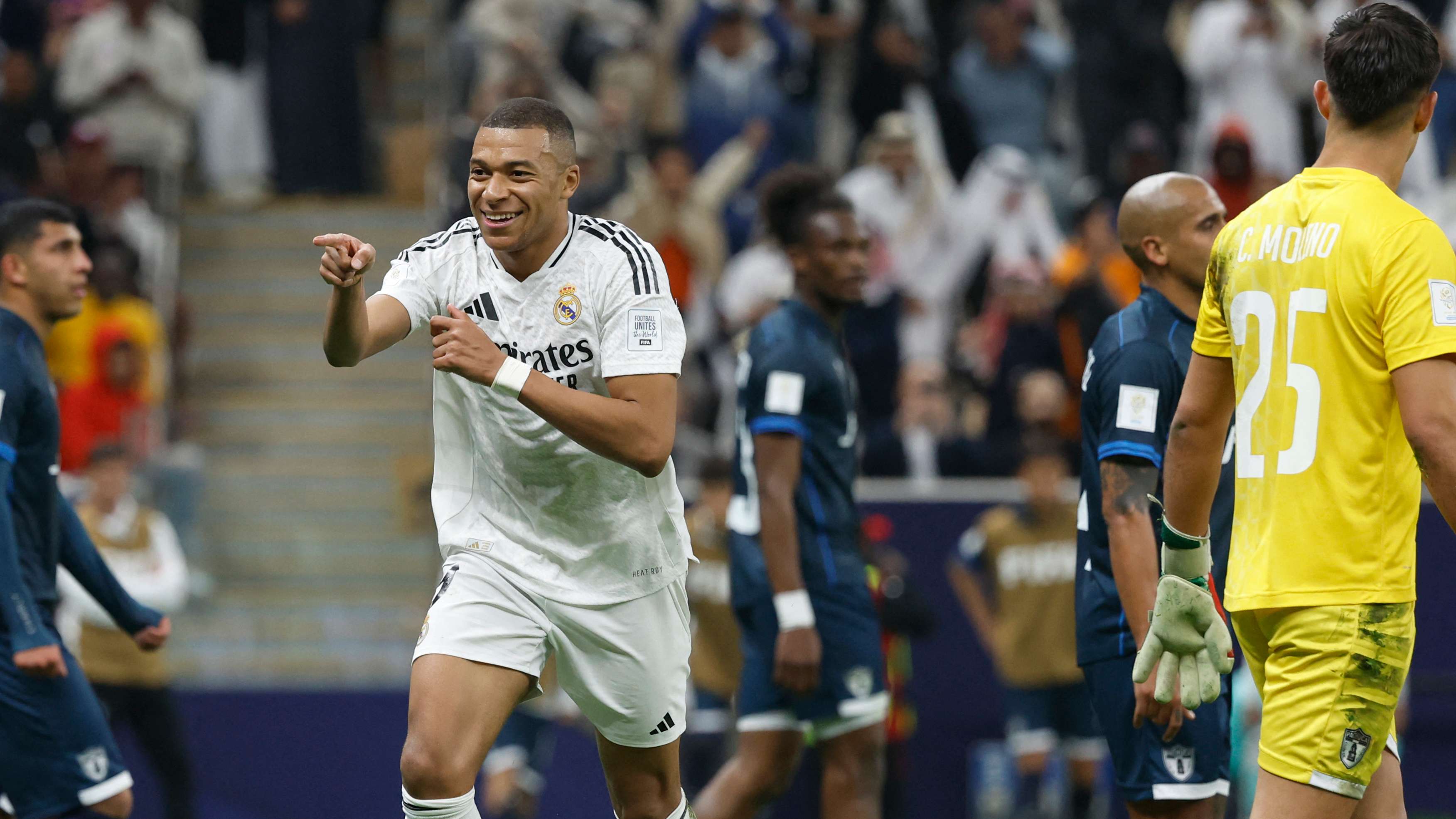 FBL-FIFA-QAT-REAL MADRID-PACHUCA