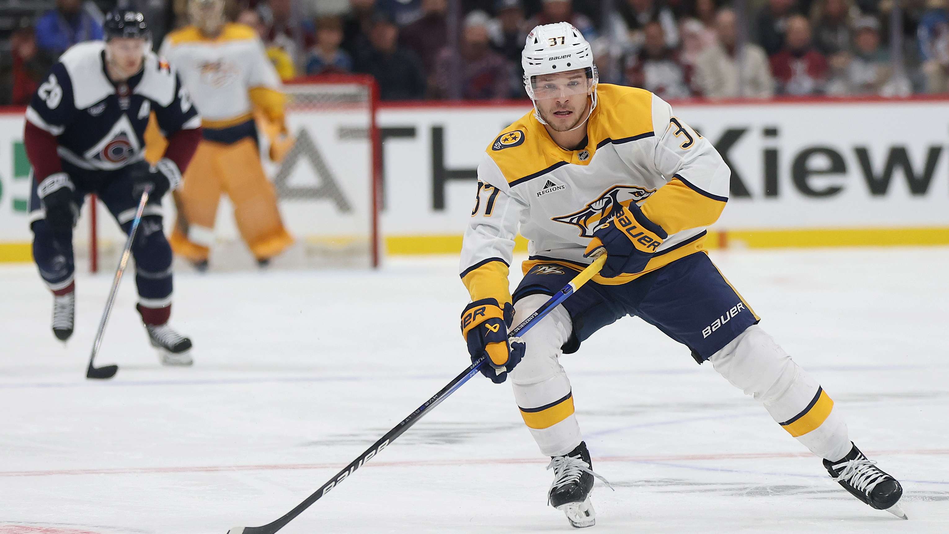 Nashville Predators v Colorado Avalanche