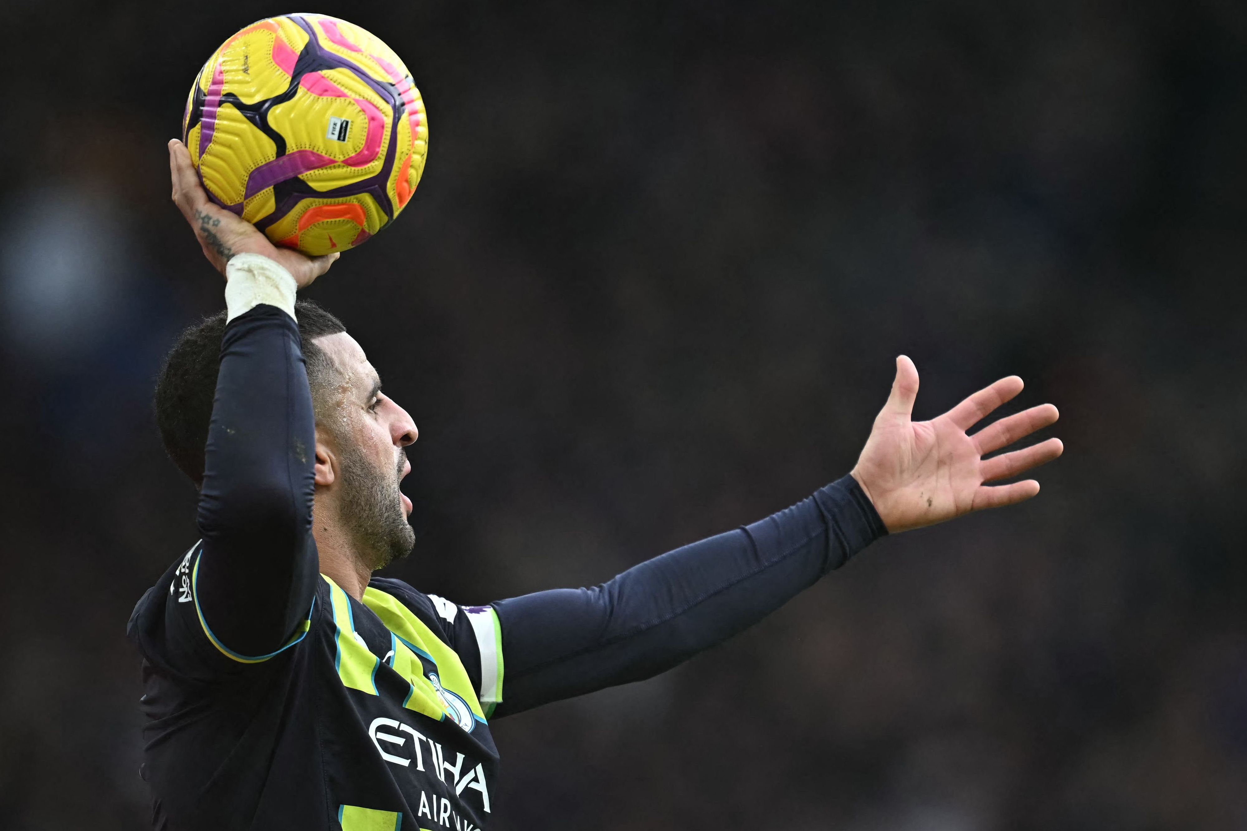 FBL-ENG-PR-ASTON VILLA-MAN CITY