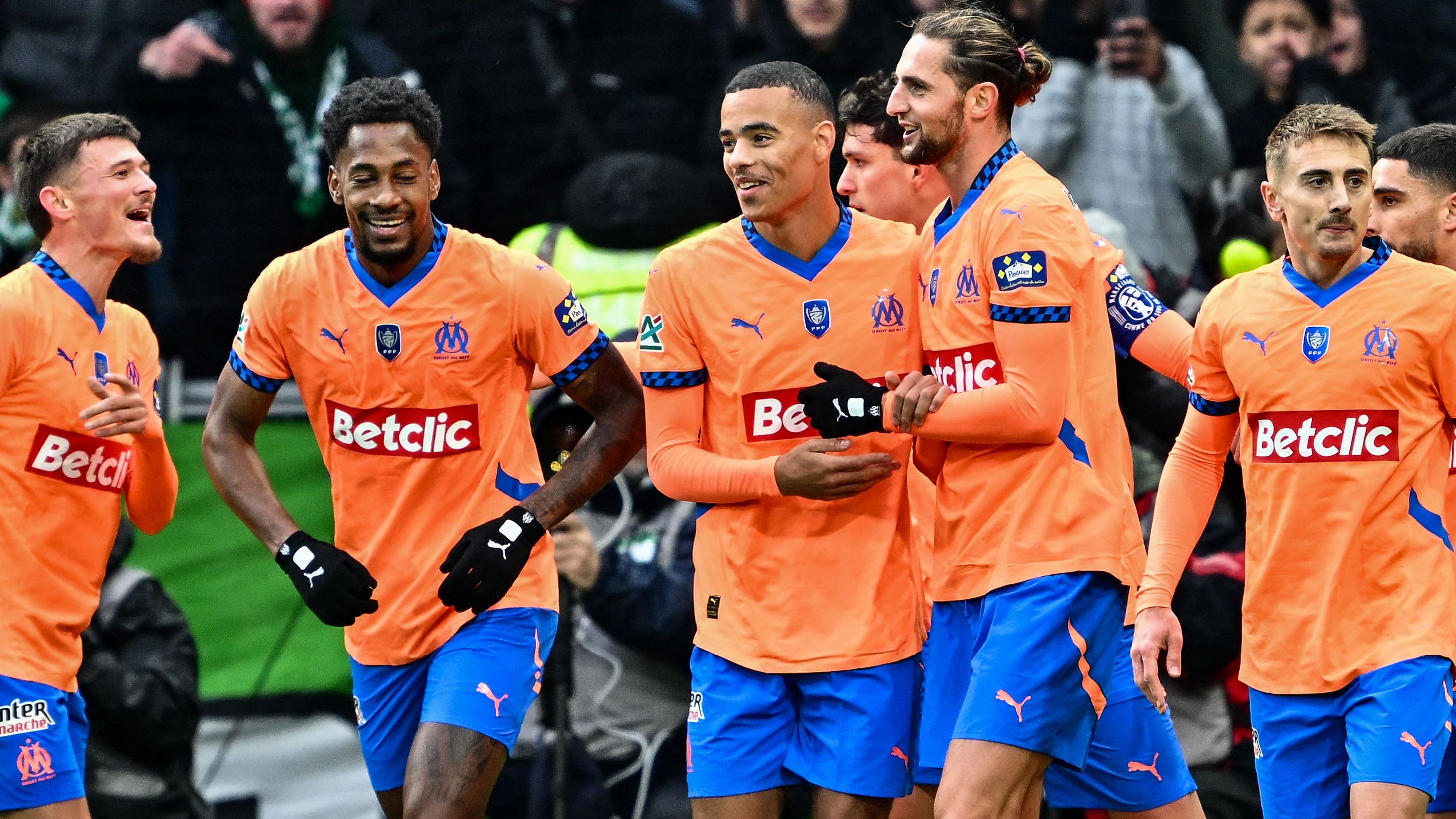 FBL-FRA-CUP-SAINT ETIENNE-MARSEILLE