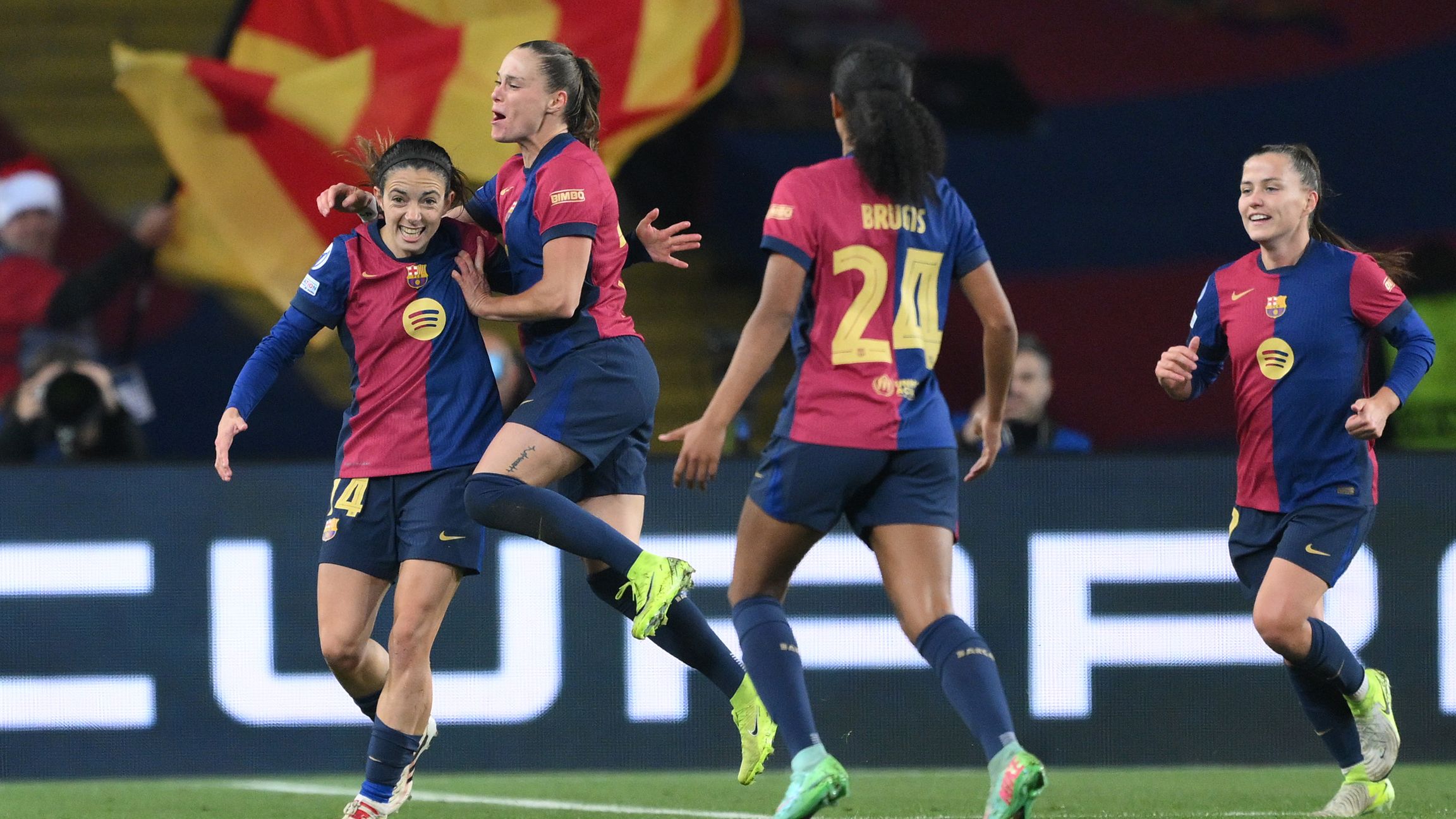 FC Barcelona v Manchester City - UEFA Women's Champions League 2024/25 Group Stage MD6