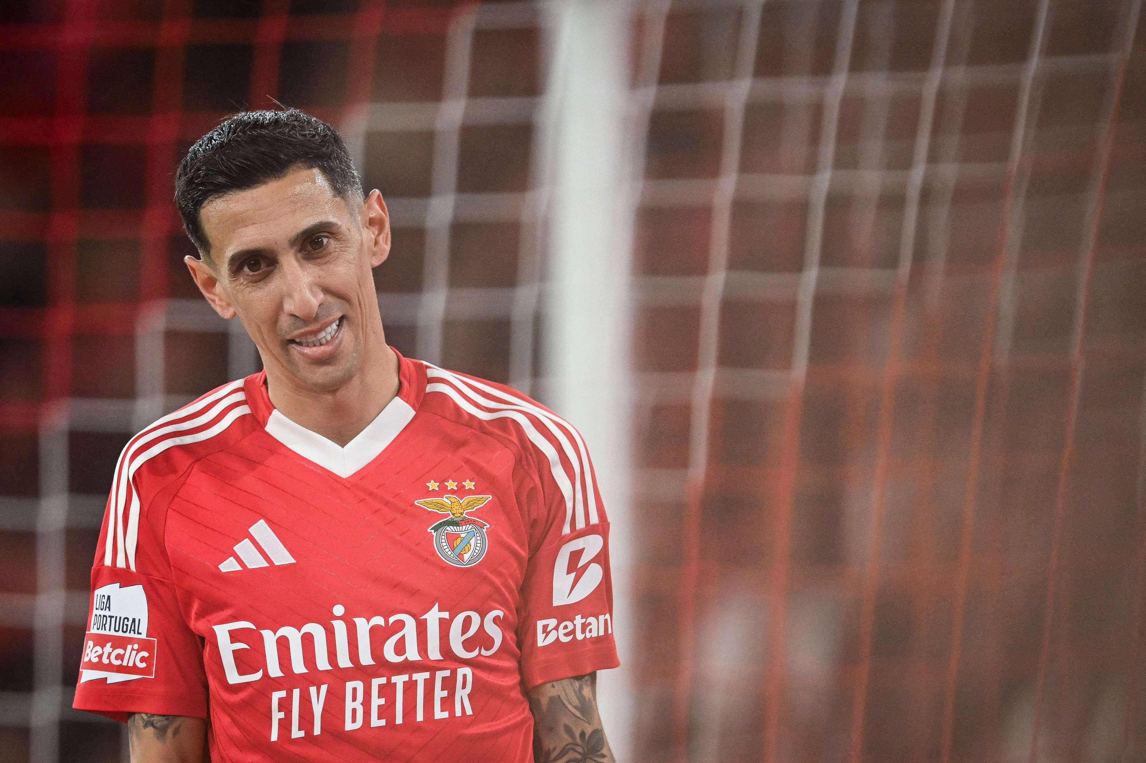 FBL-POR-LIGA-BENFICA-ESTORIL