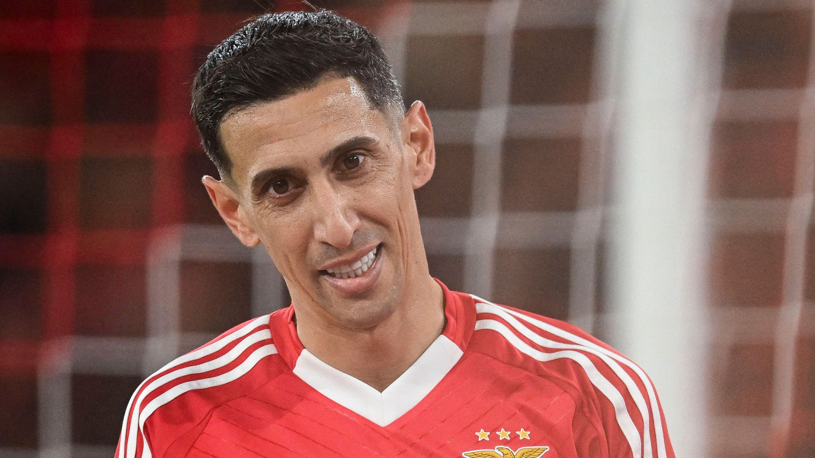 FBL-POR-LIGA-BENFICA-ESTORIL